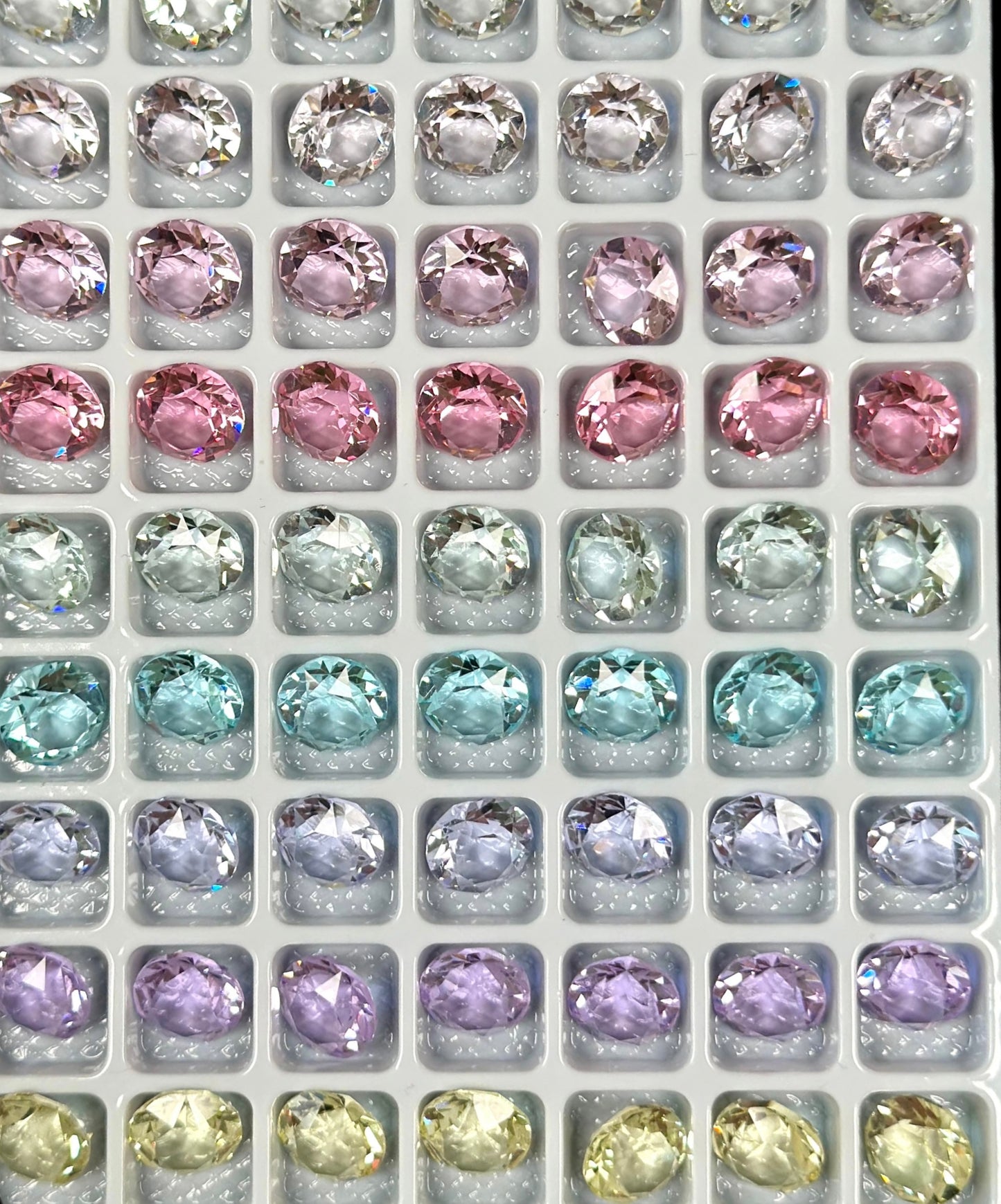 Luxe 8mm Round Shape Clear Pointed Back Crystal Glass Rhinestones