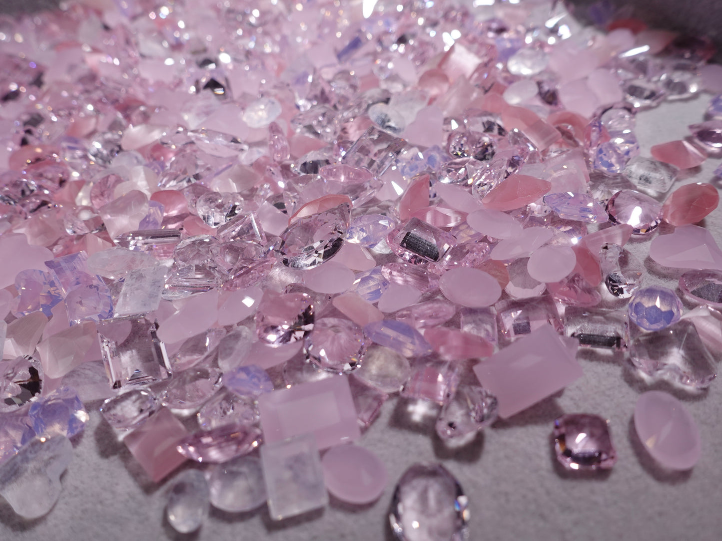 Luxe Pink Mixed Pointed Backed Crystal Glass Rhinestones for Nails Arts and DIY