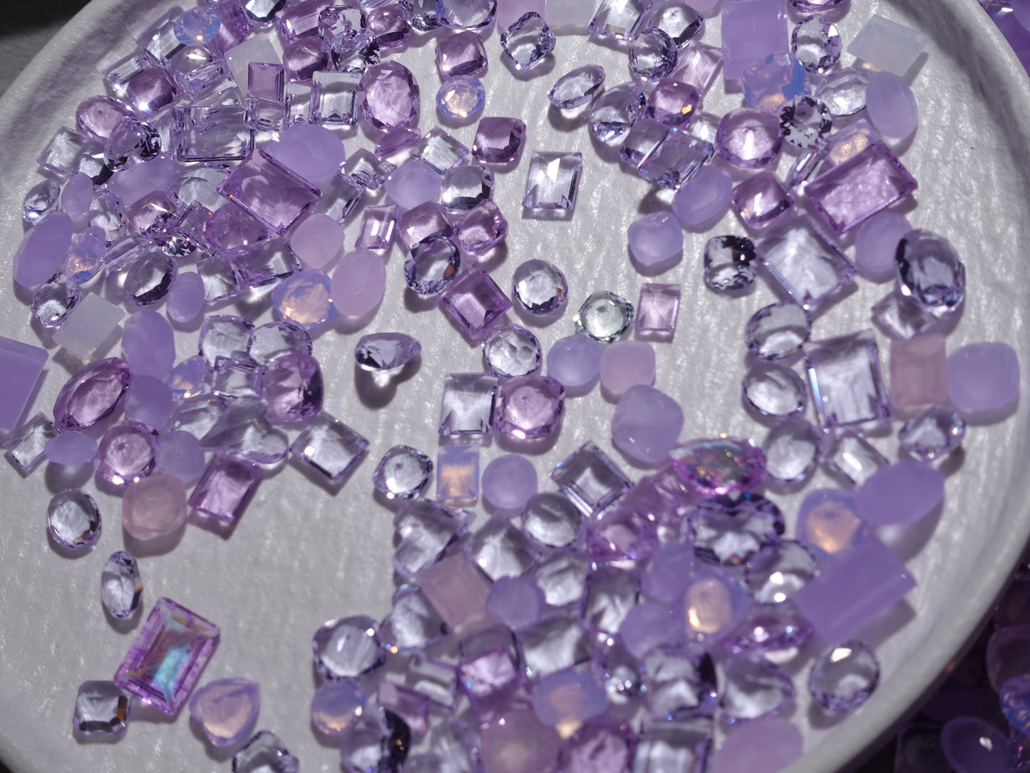 Luxe Purple Mixed Pointed Back Crystal Glass Rhinestones for Nails Art and DIY