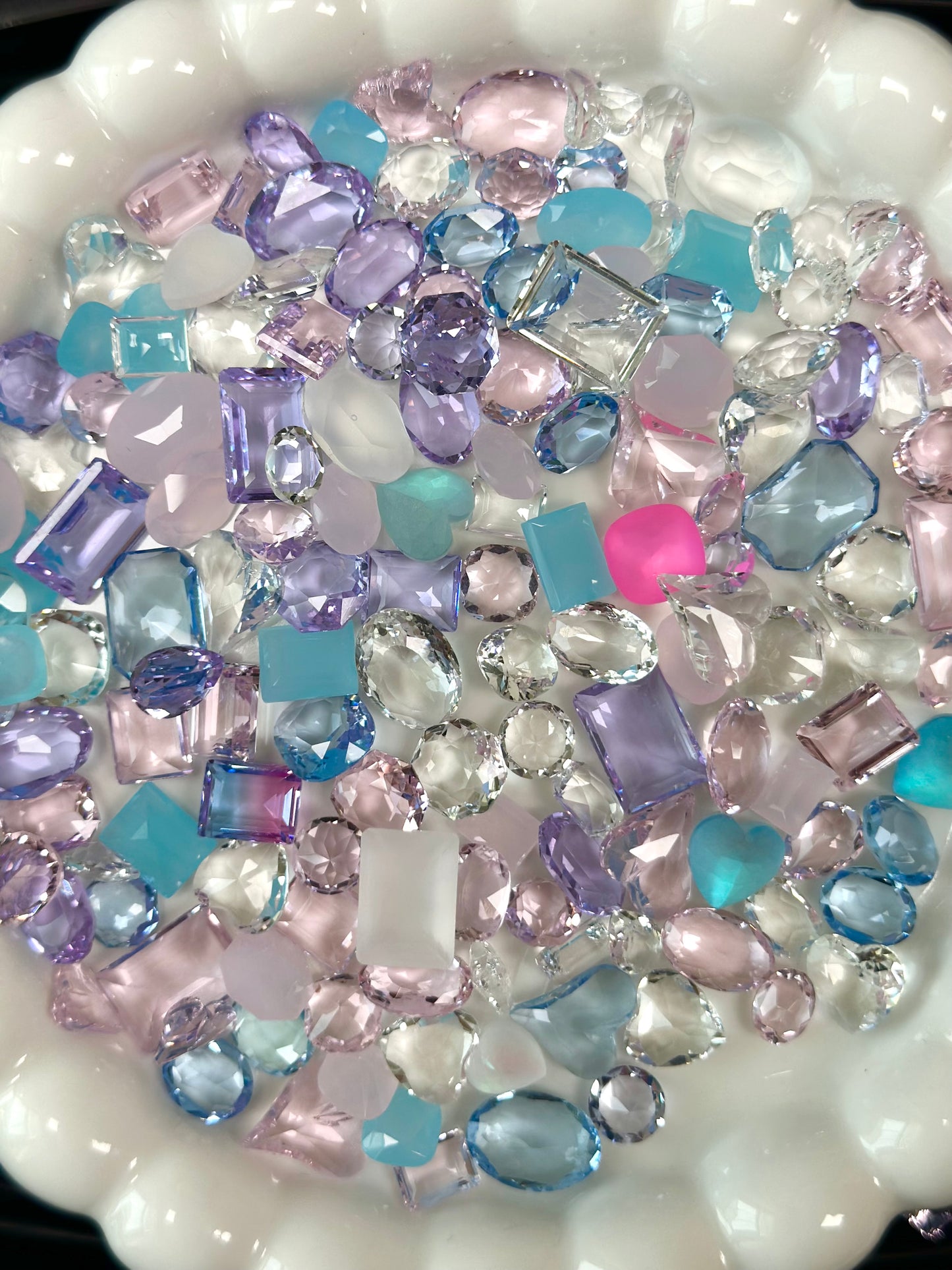 (Live Stream Special Color) Mixed Pointed Back Crystal Glass Rhinestones for Nails Arts and DIY