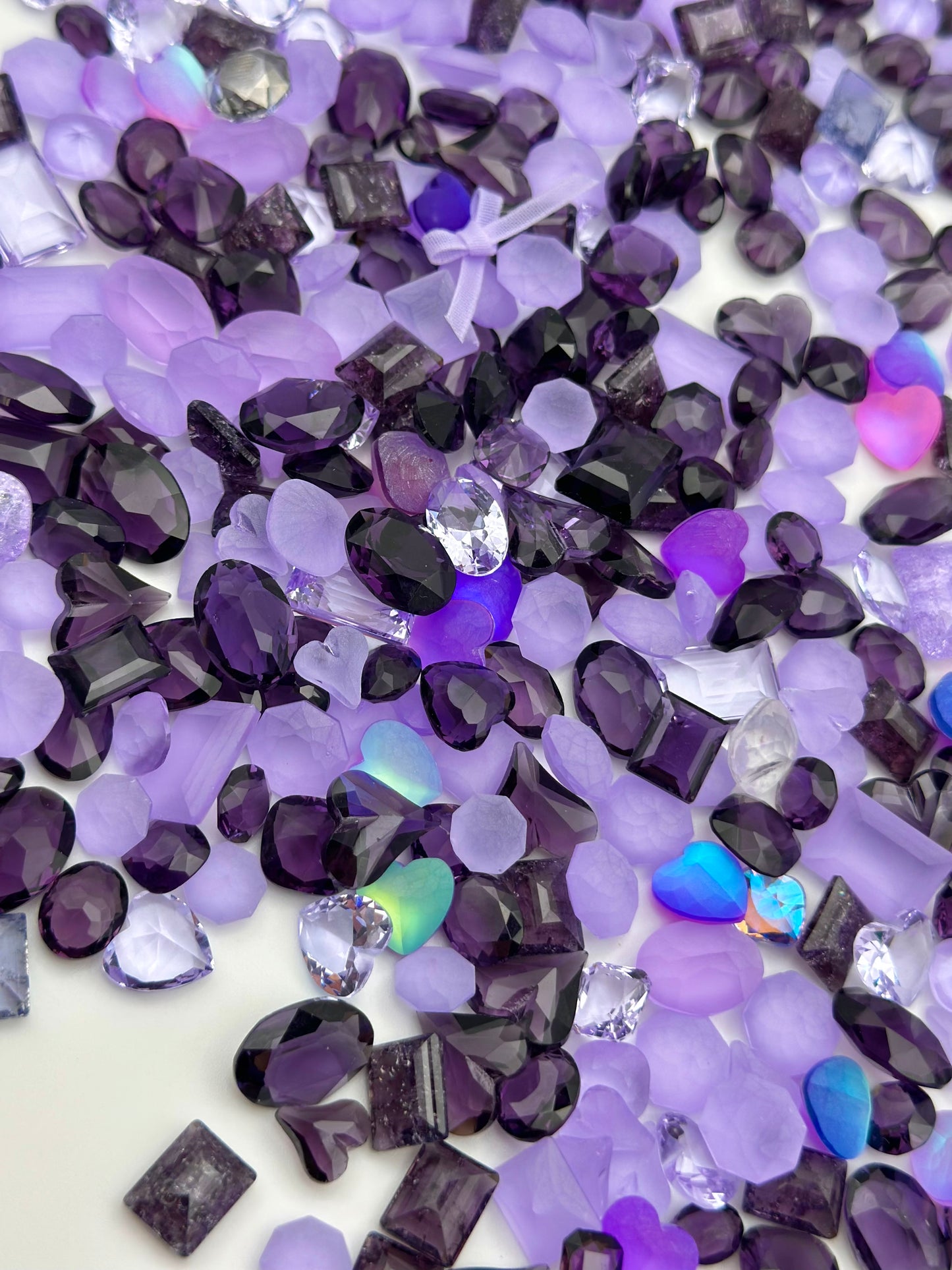 Grape Mist Mixed Pointed Back Crystal Glass Rhinestones for Nails Arts and DIY