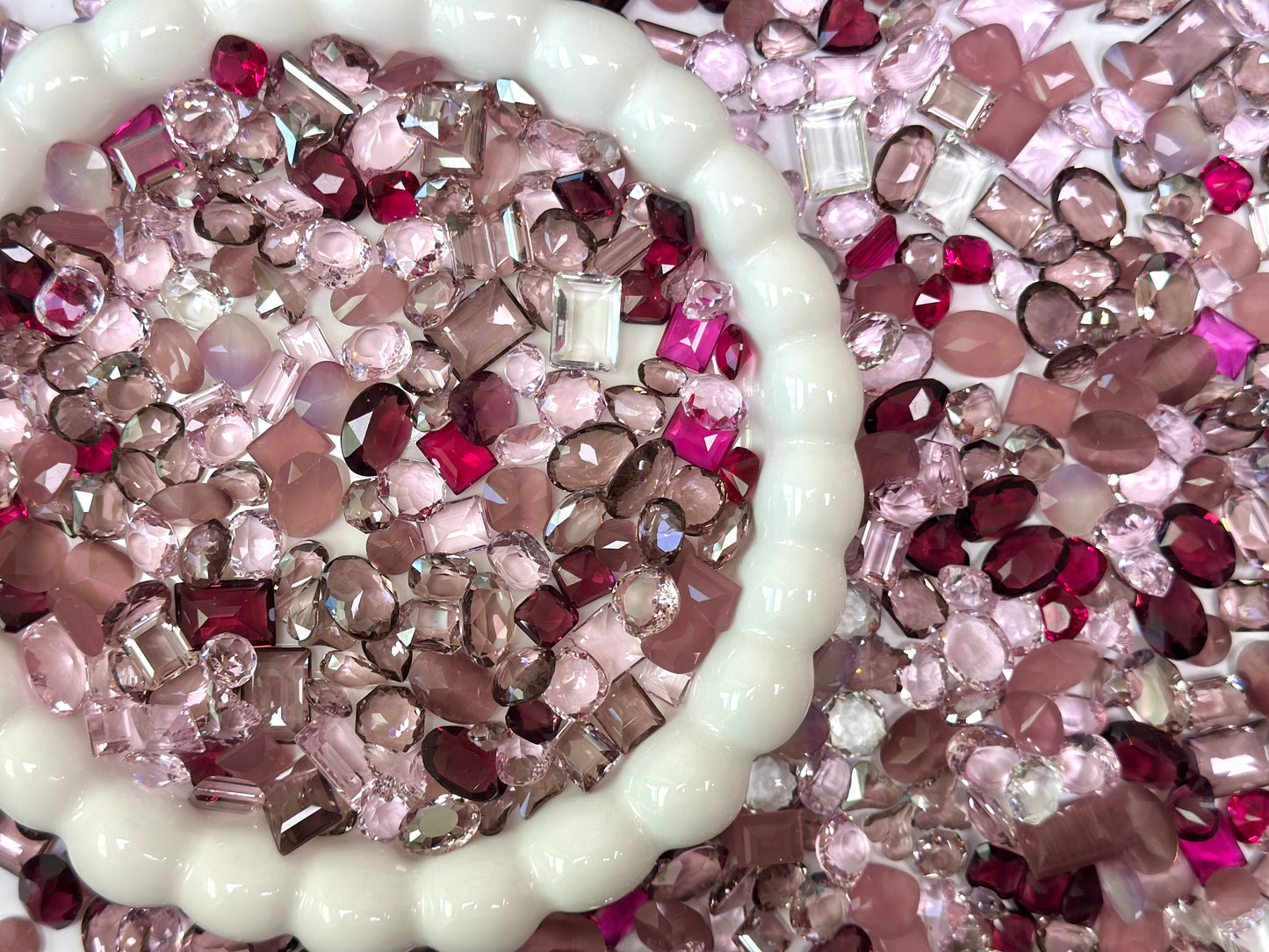 (Live Stream Special Color) Mixed Pointed Back Crystal Glass Rhinestones for Nails Arts and DIY