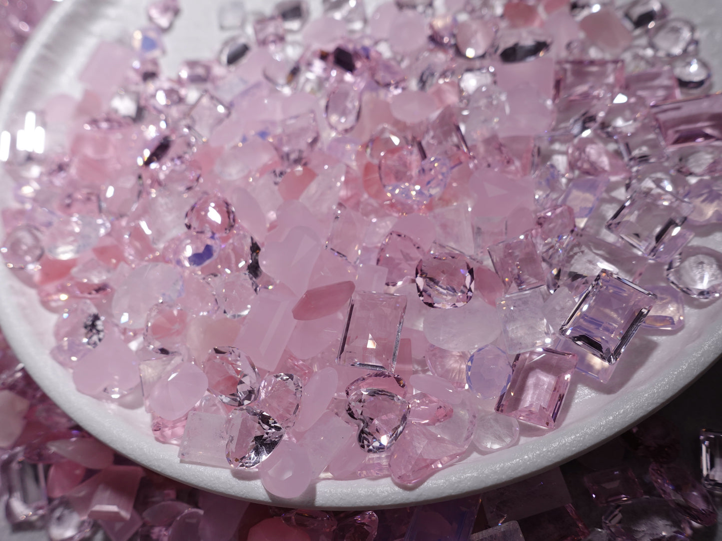 Luxe Pink Mixed Pointed Backed Crystal Glass Rhinestones for Nails Arts and DIY