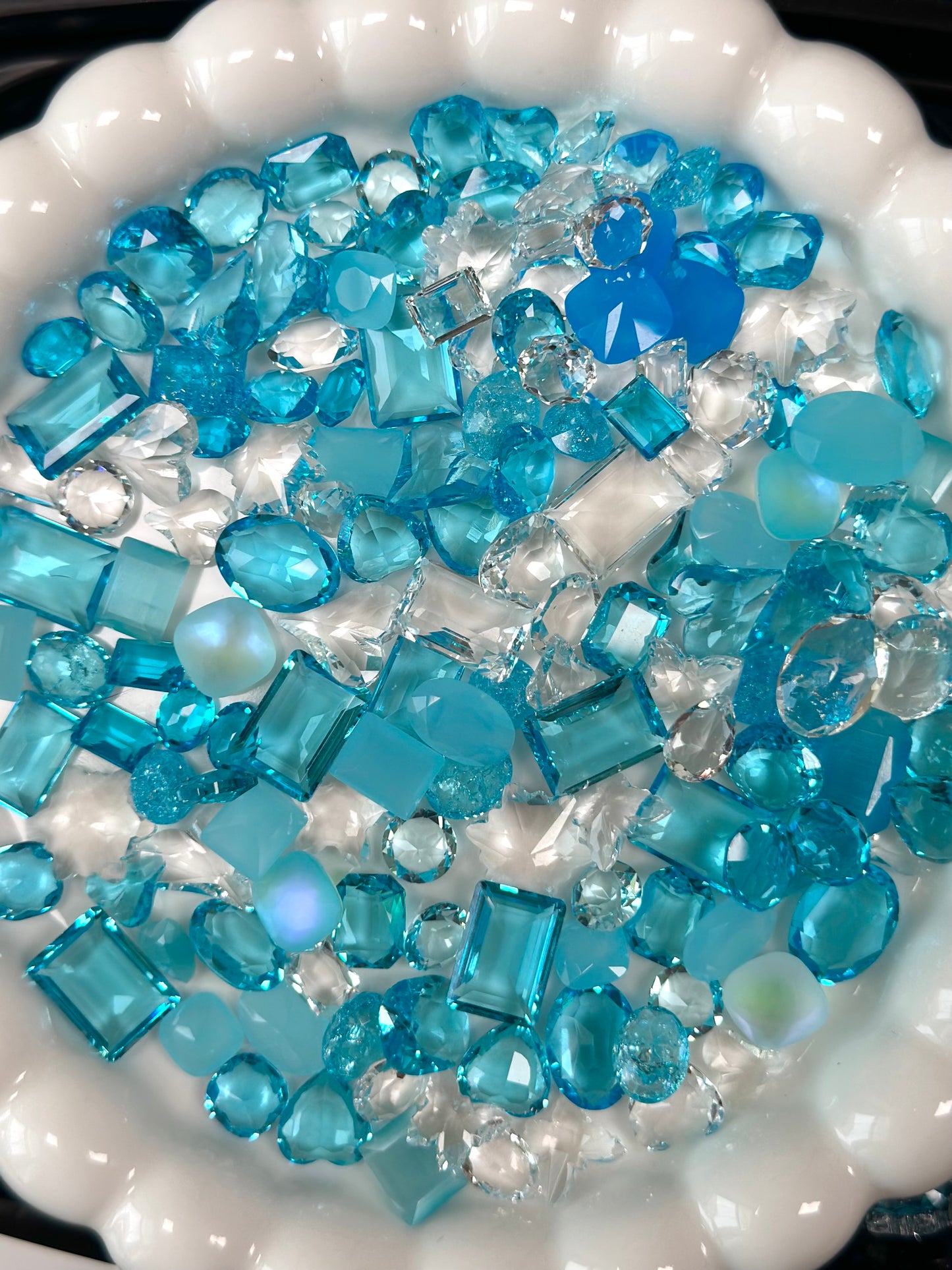 (Live Stream Special Color) Mixed Pointed Back Crystal Glass Rhinestones for Nails Arts and DIY