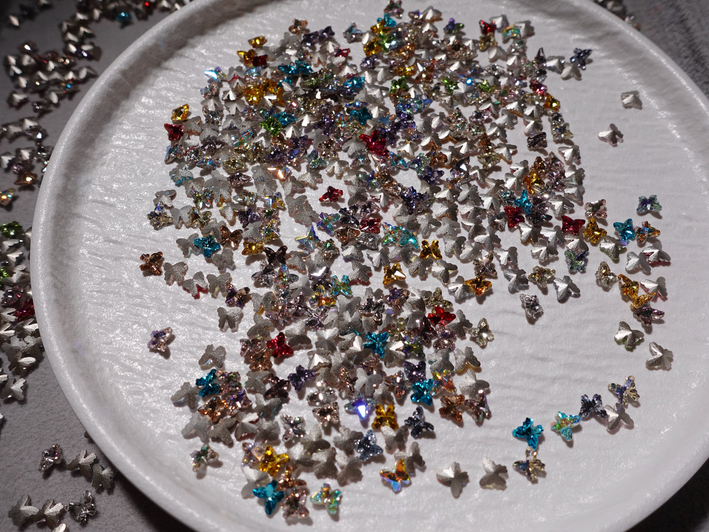 Butterfly Mixed Foiled Pointed Back Crystal Glass Rhinestones For Nails Art and DIY