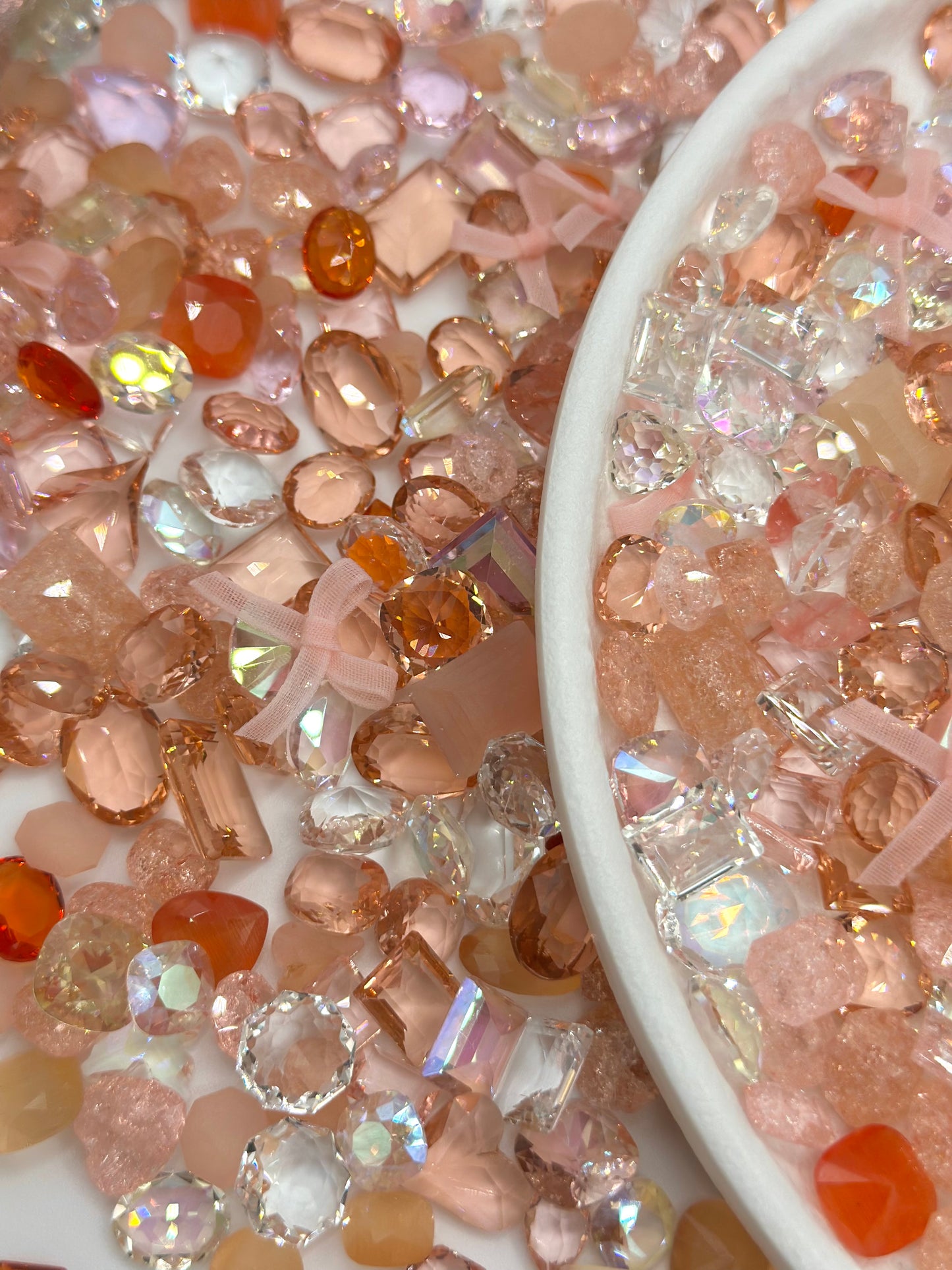 Golden Peach Mixed Pointed Back Crystal Glass Rhinestones for Nails Arts and DIY