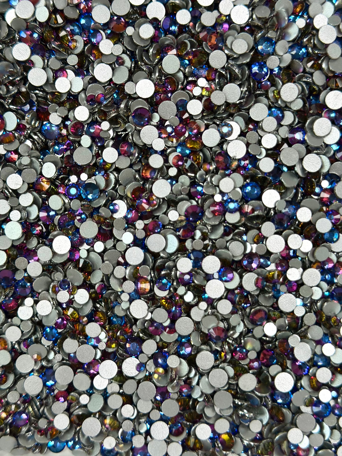 Mixed Sizes (SS6–SS20) Flat Back Round Glass Rhinestones