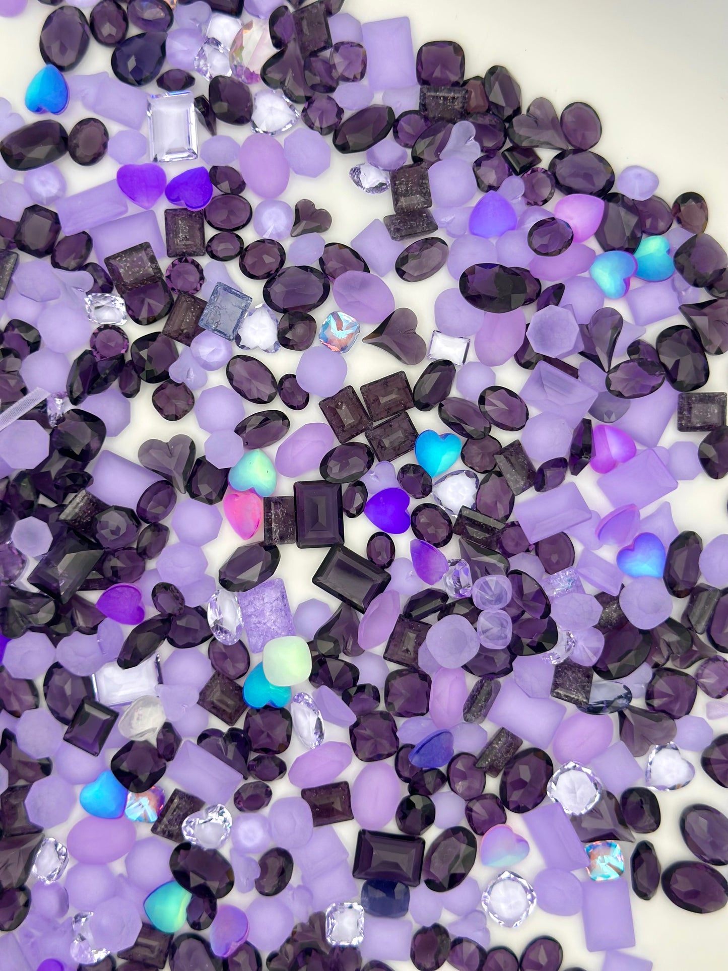 Grape Mist Mixed Pointed Back Crystal Glass Rhinestones for Nails Arts and DIY