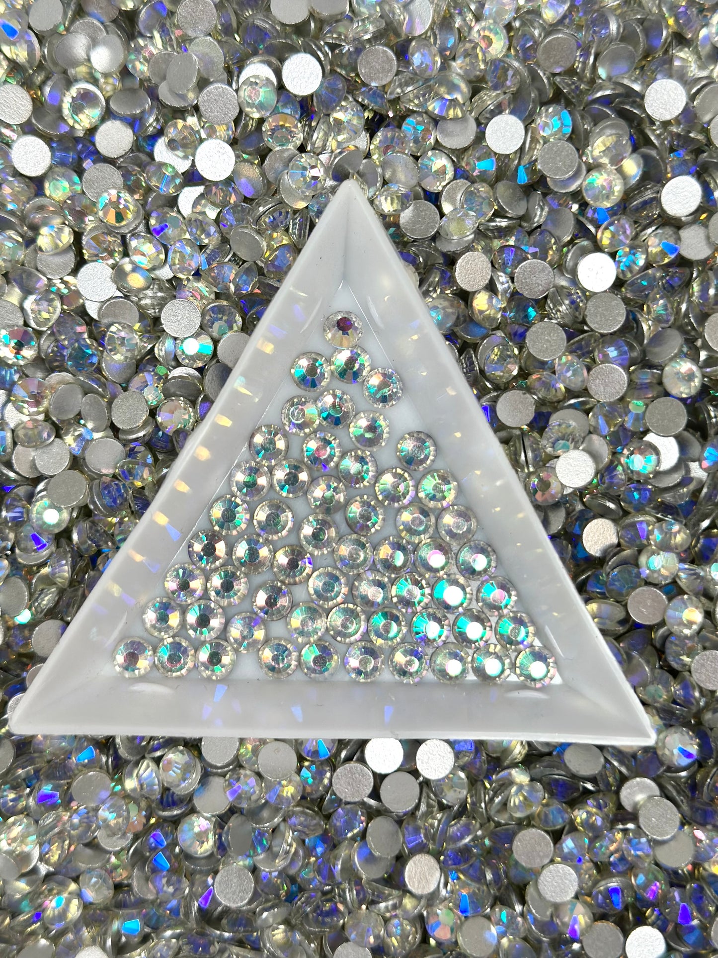 Flat Back Round Glass Rhinestones (No.14 - No.28) | Multiple Colors & Sizes (SS10-SS20)