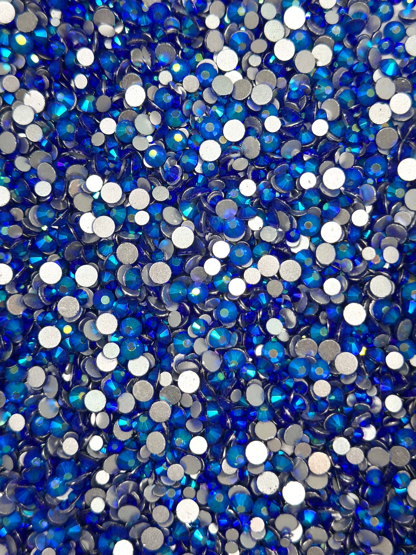 Color No.26-No.50 Mixed Sizes (From SS6 to SS20) Flat Back Round Glass Rhinestones