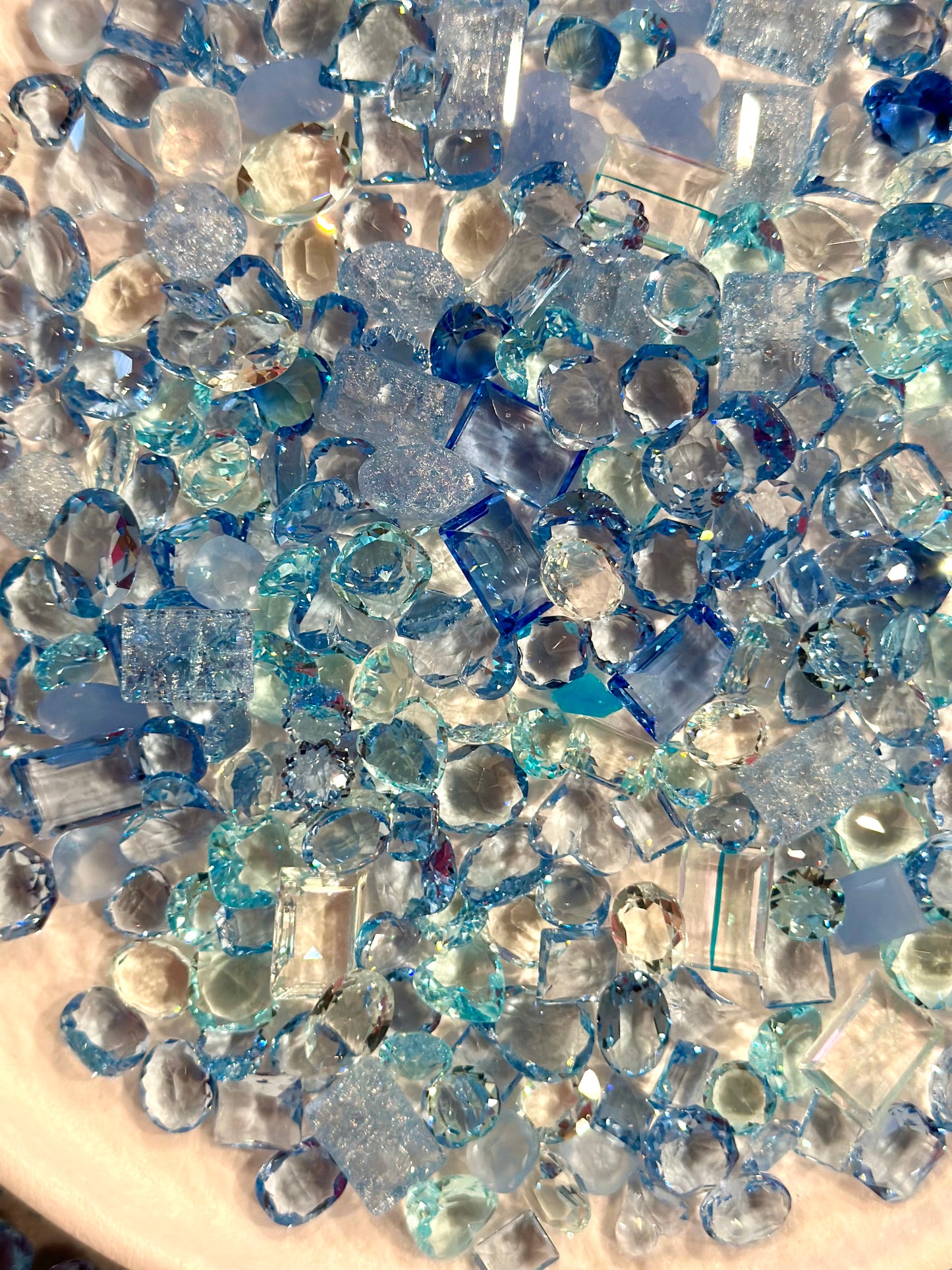 Ocean Frost Mixed Pointed Back Crystal Glass Rhinestones for Nails Arts and DIY