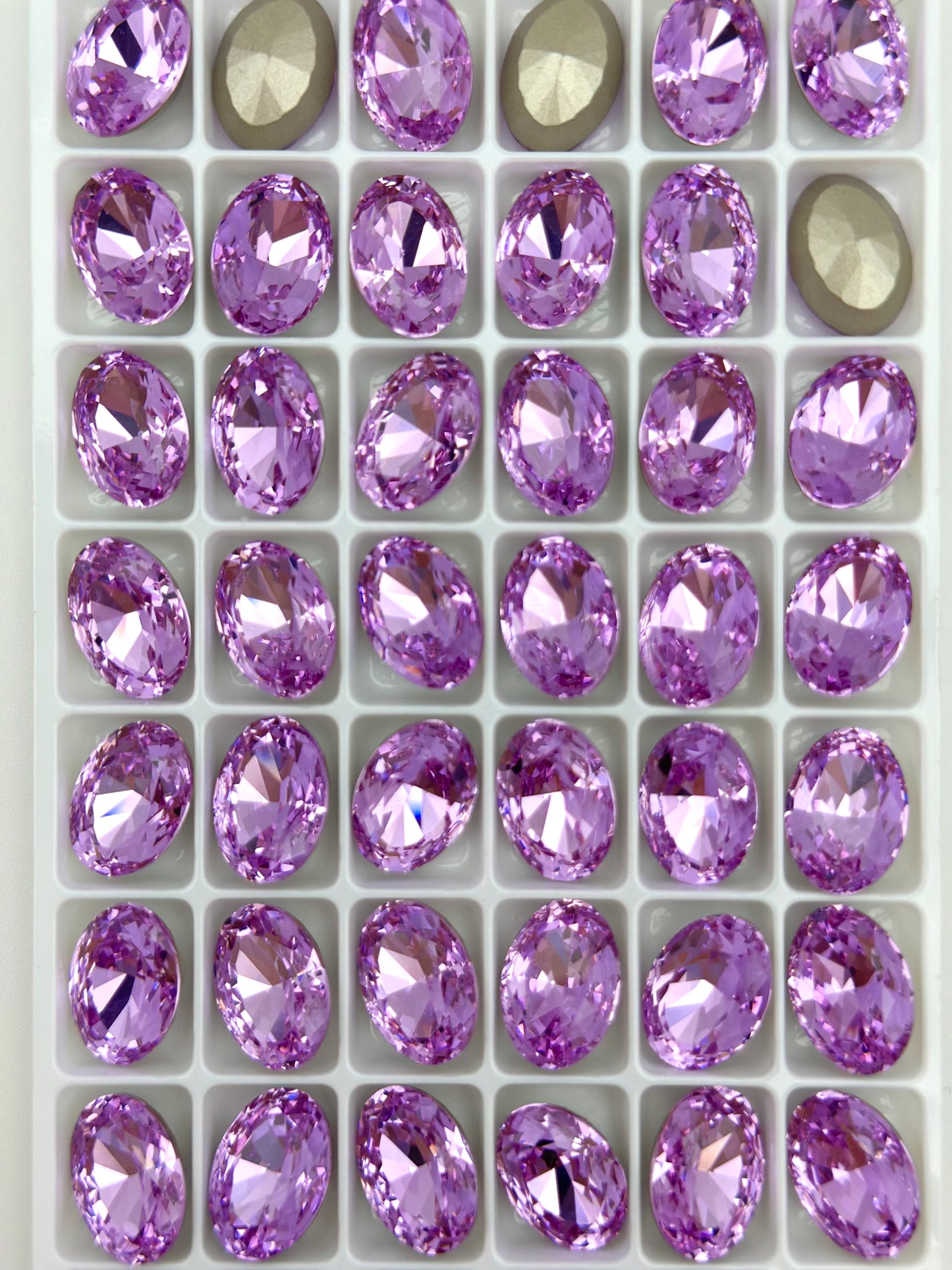 Luxe 10*14mm Large Oval Shape Foiled Pointed Back Rhinestones for Nails Arts and DIY