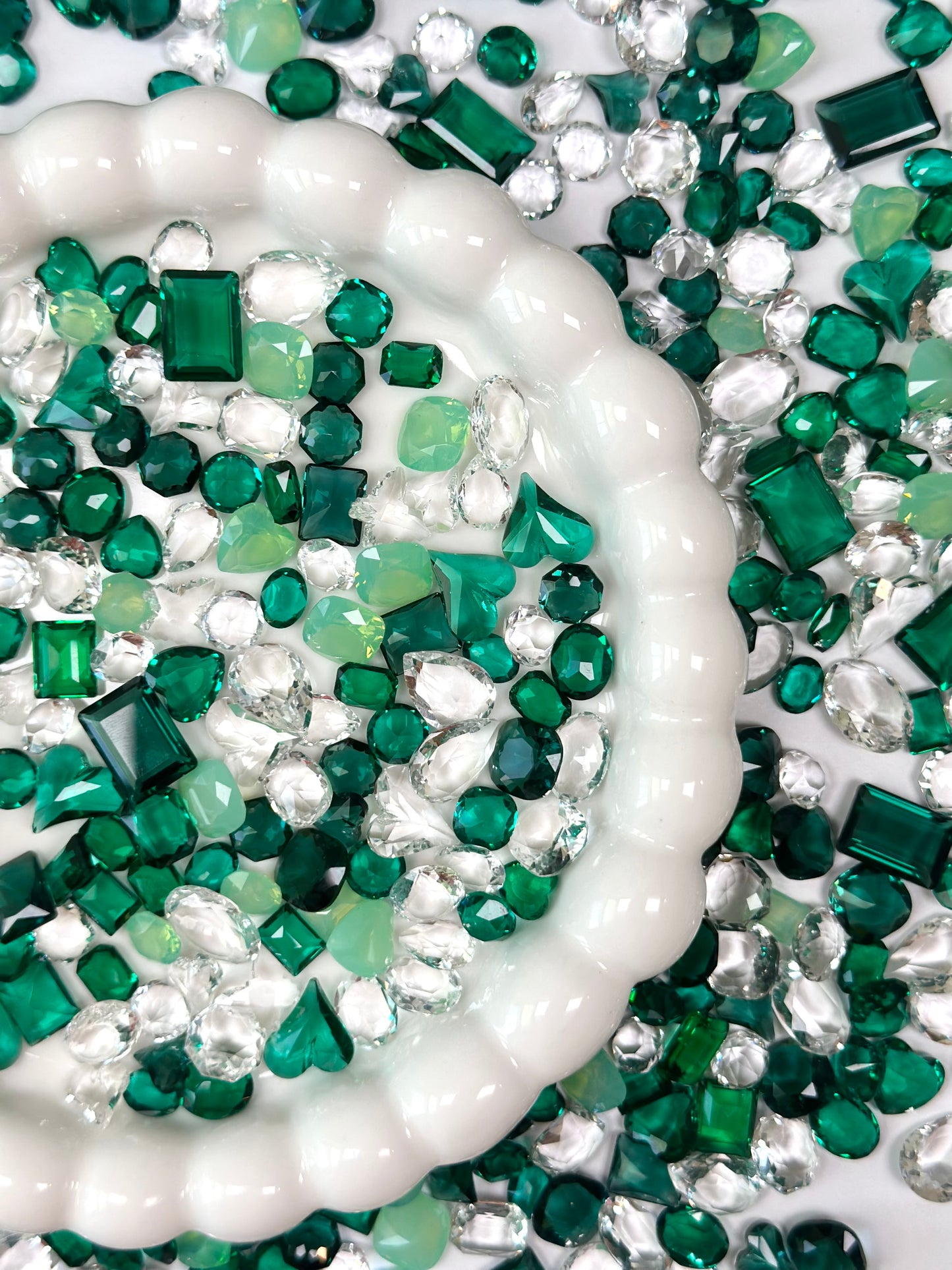 Jade Breeze Mixed Pointed Back Crystal Glass Rhinestones For Nails Art and DIY