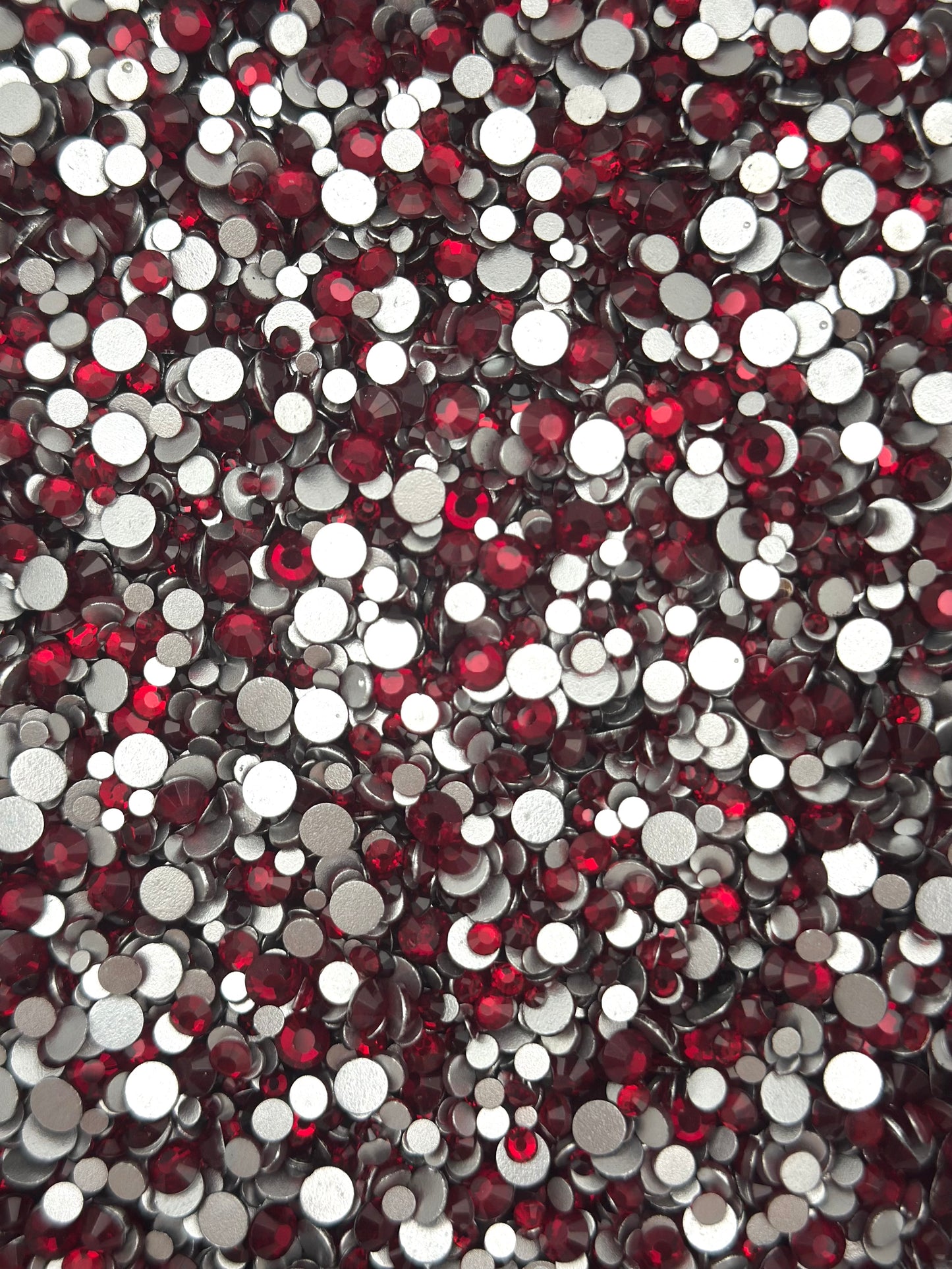 Color No.26-No.50 Mixed Sizes (From SS6 to SS20) Flat Back Round Glass Rhinestones