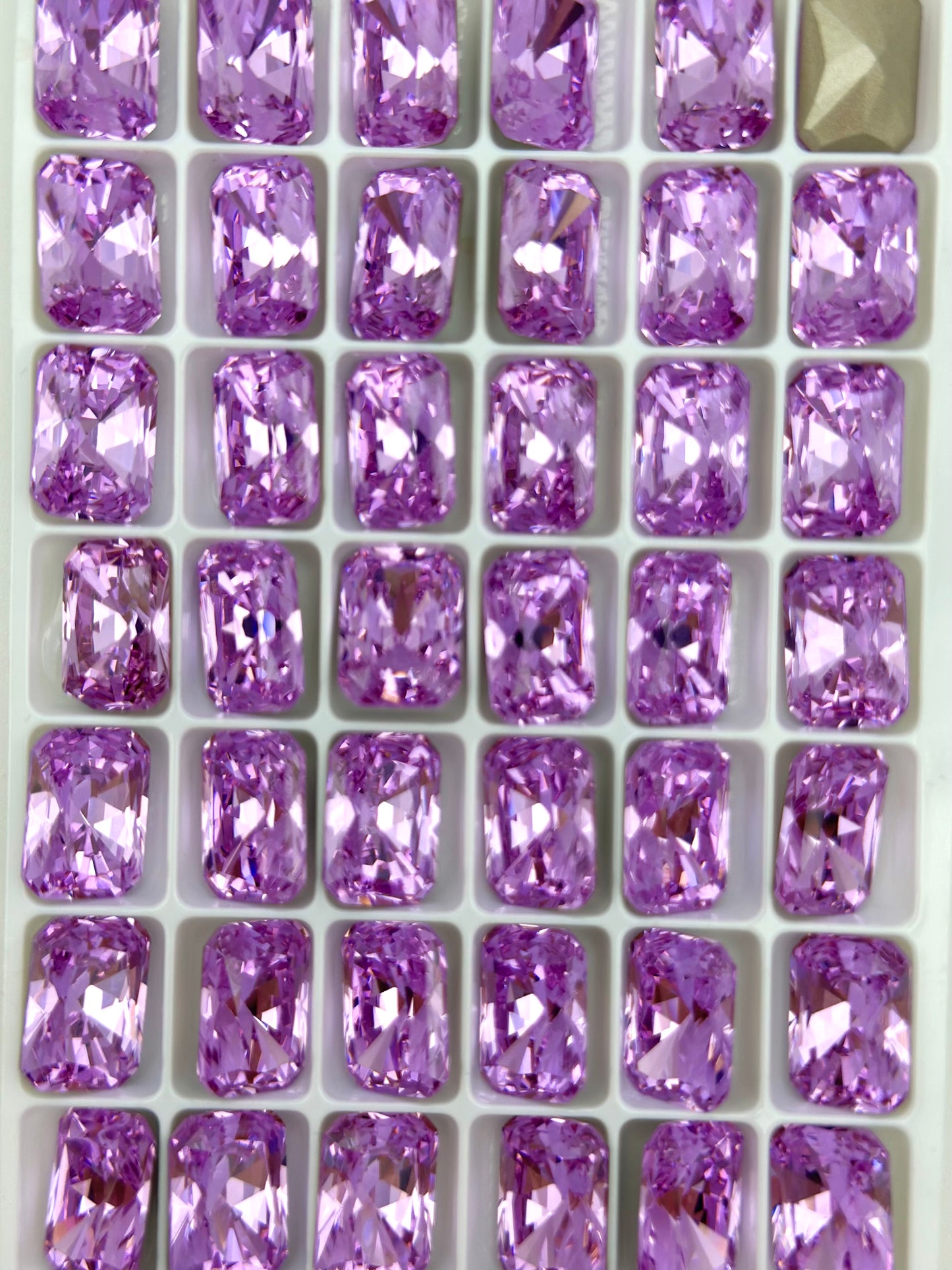 Luxe 10*14mm Large Rectangle Shape Foiled Pointed Back Rhinestones for Nails Arts and DIY