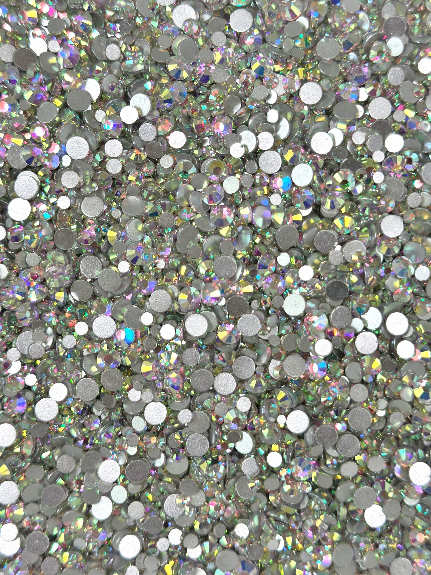 Mixed Sizes (SS6–SS20) Flat Back Round Glass Rhinestones