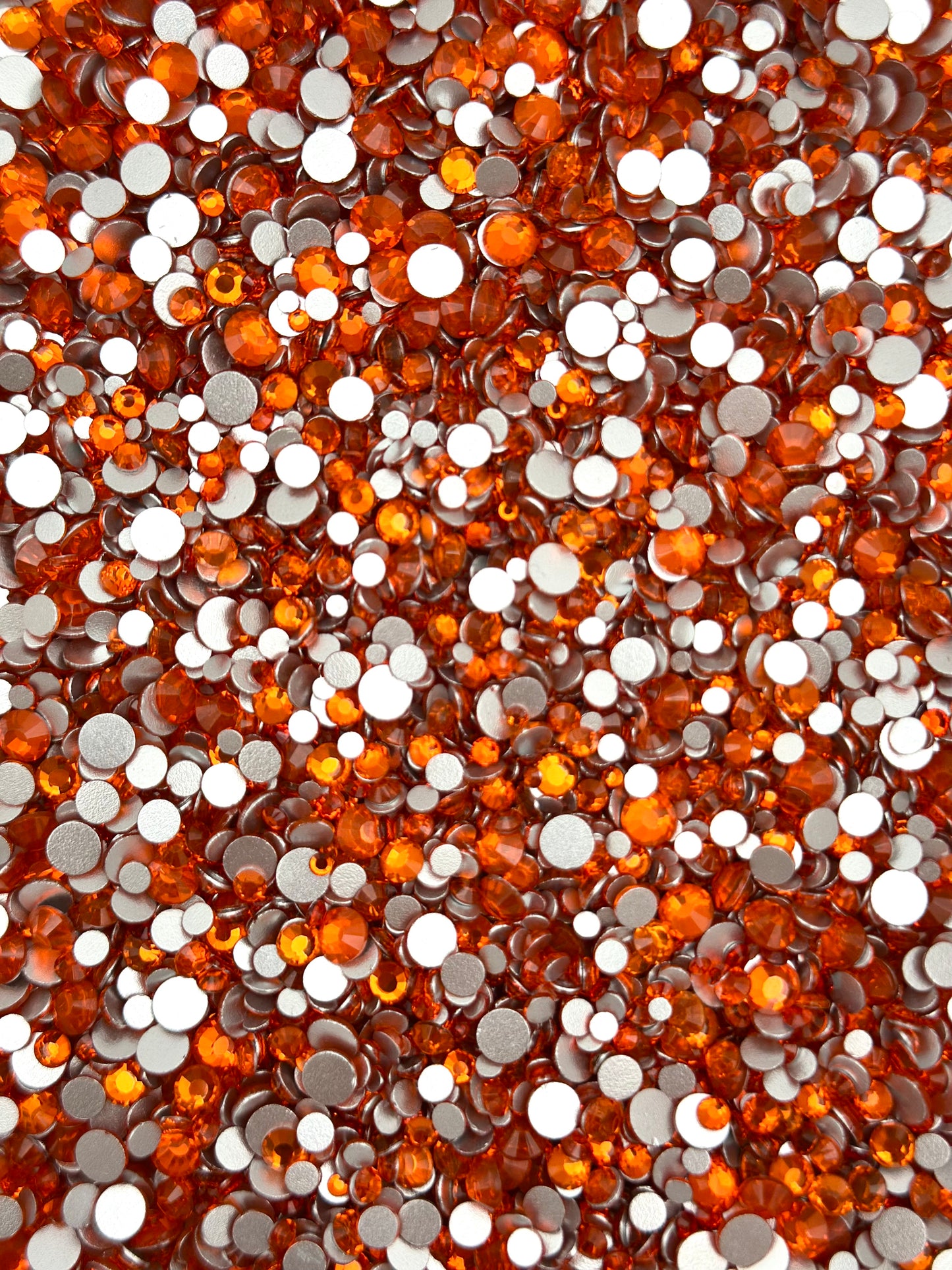 Color No.26-No.50 Mixed Sizes (From SS6 to SS20) Flat Back Round Glass Rhinestones
