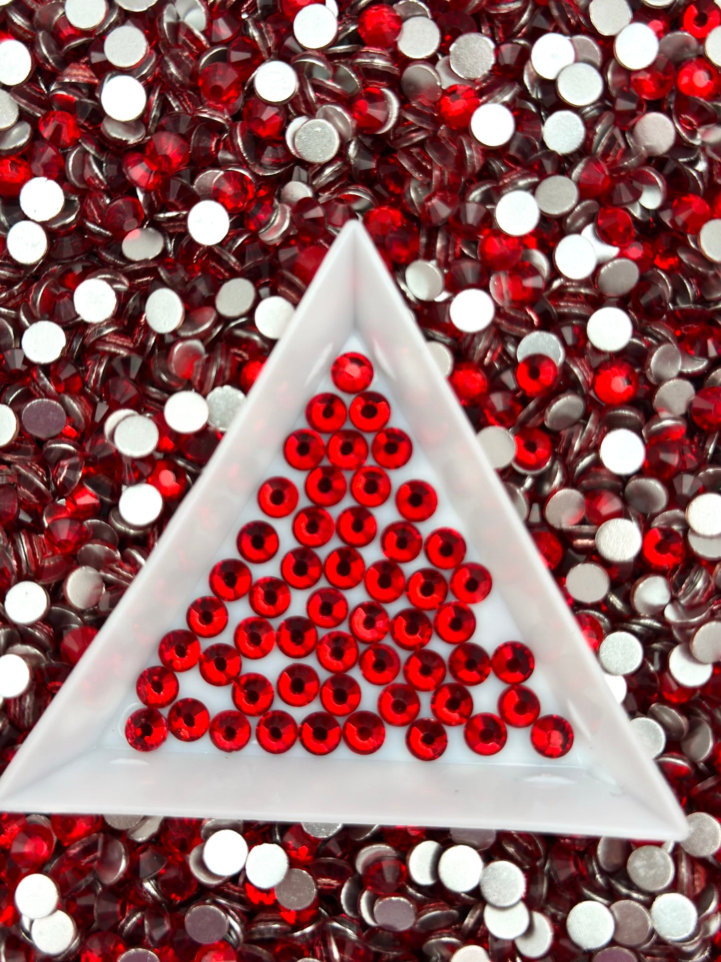 Flat Back Round Glass Rhinestones (No.14 - No.28) | Multiple Colors & Sizes (SS10-SS20)