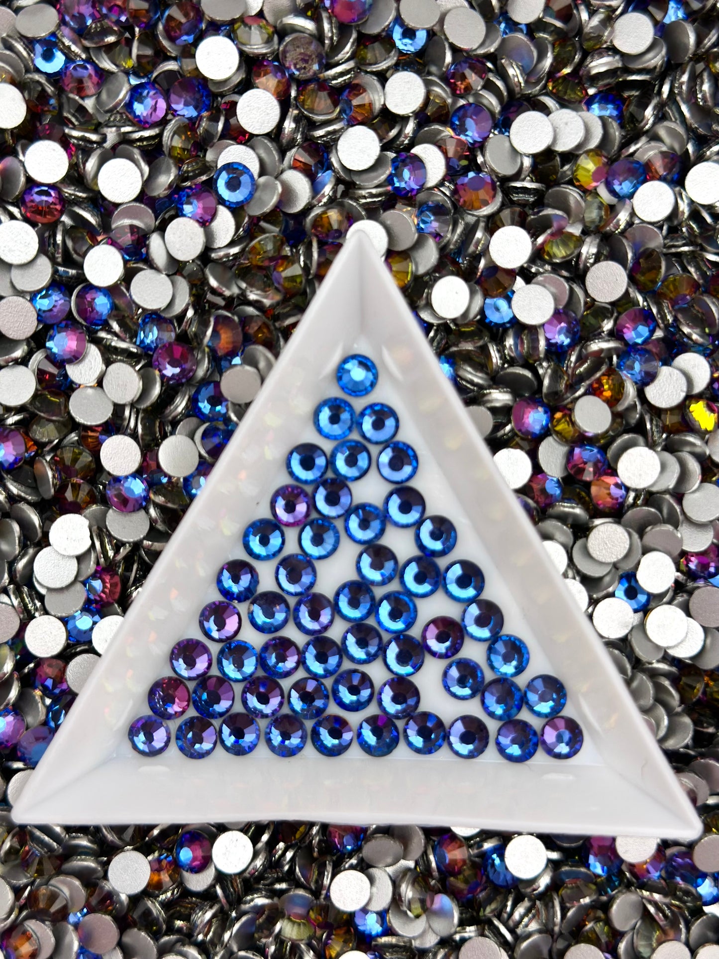 Flat Back Round Glass Rhinestones (No.14 - No.28) | Multiple Colors & Sizes (SS10-SS20)