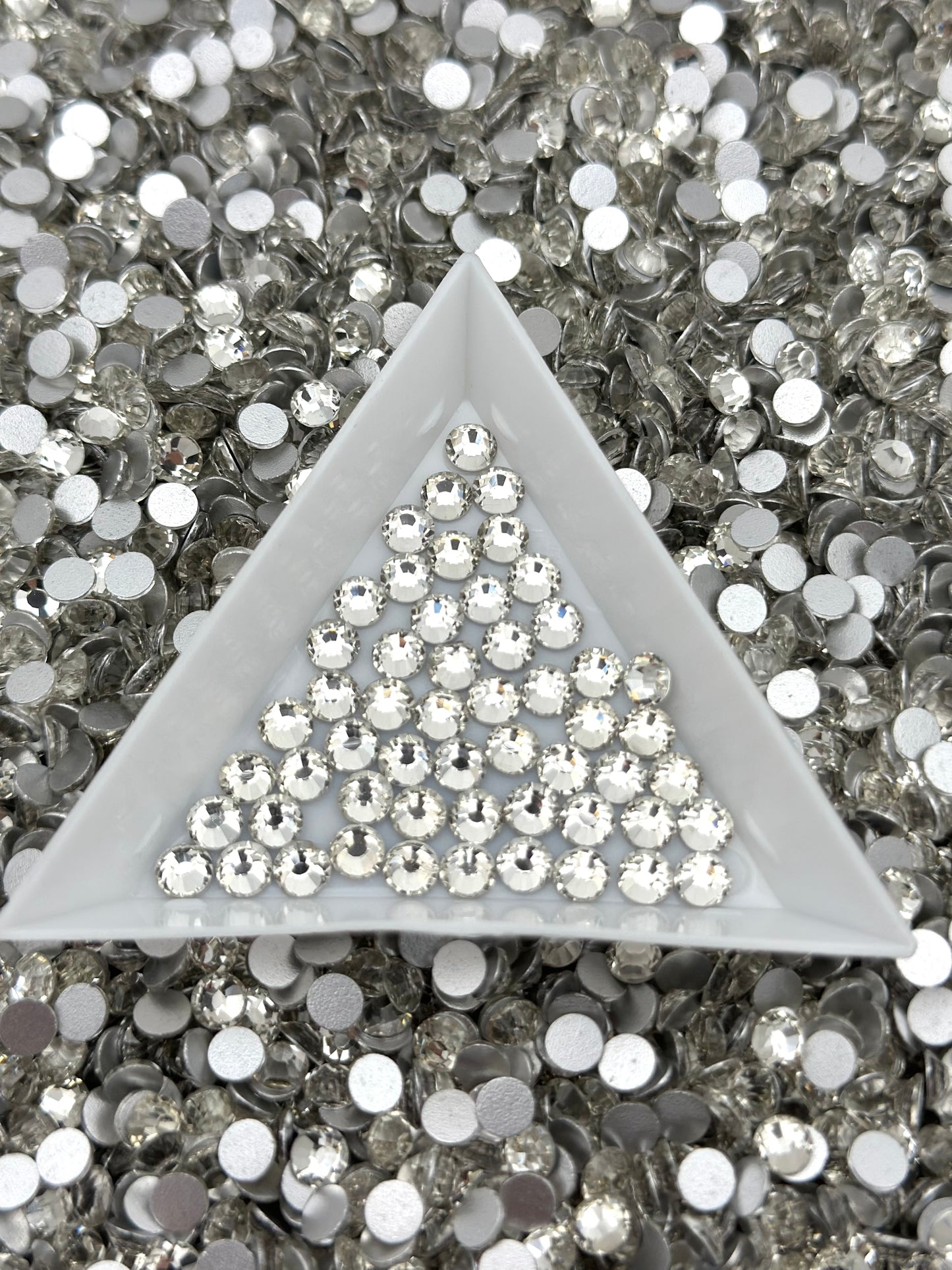 Flat Back Round Glass Rhinestones (No.1 - No.13) | Multiple Colors & Sizes (SS10-SS20)
