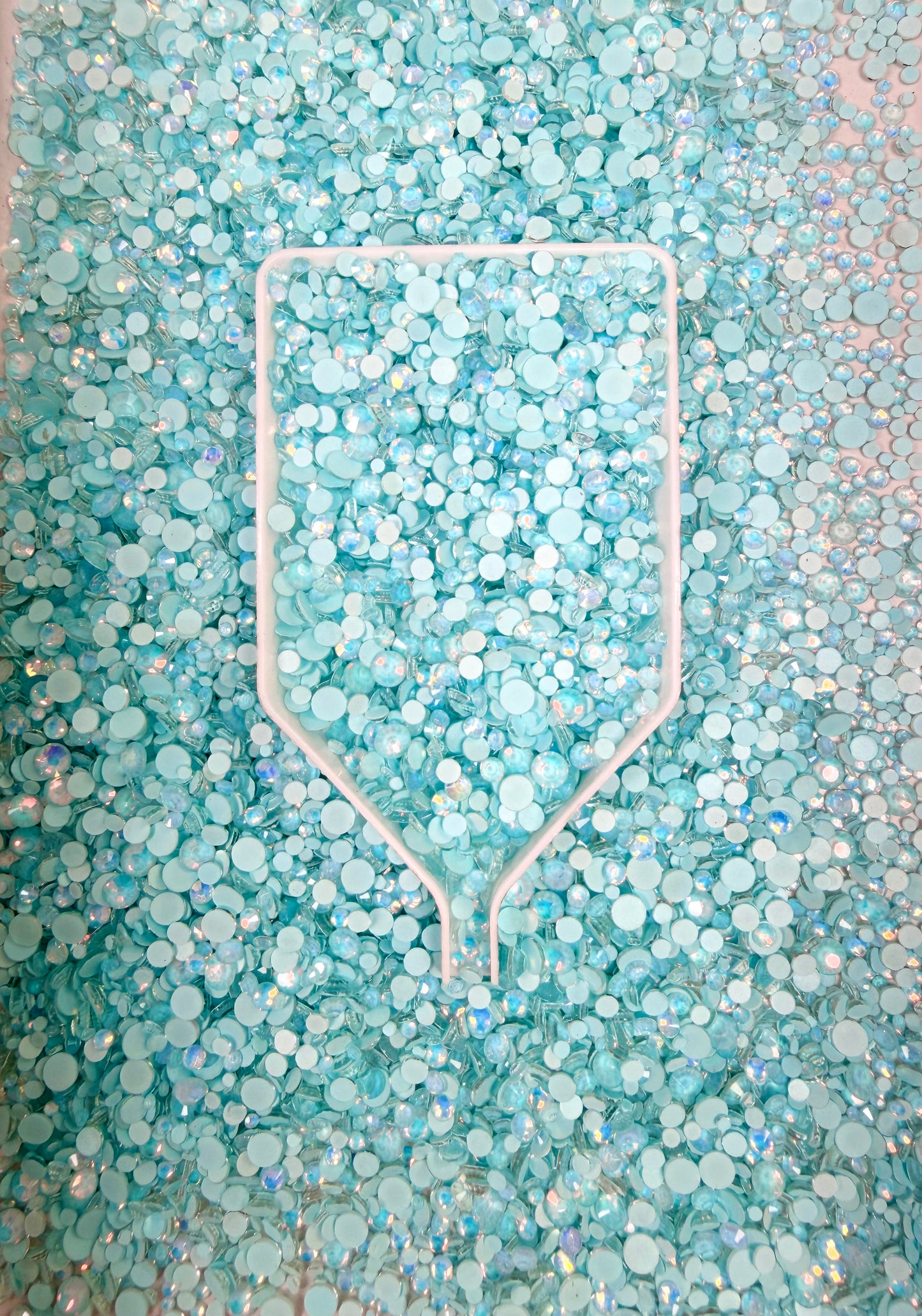 Color No.51-No.80 Mixed Sizes (From SS6 to SS20) Flat Back Round Glass Rhinestones
