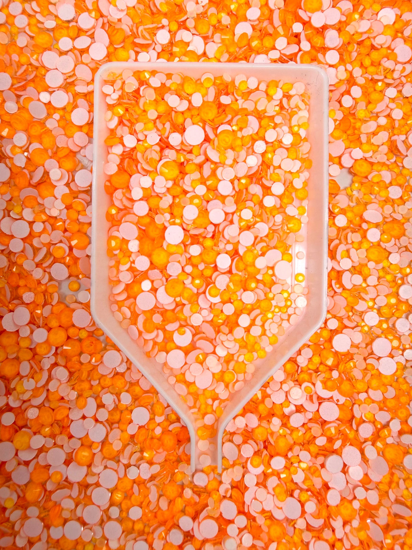 Color No.51-No.80 Mixed Sizes (From SS6 to SS20) Flat Back Round Glass Rhinestones