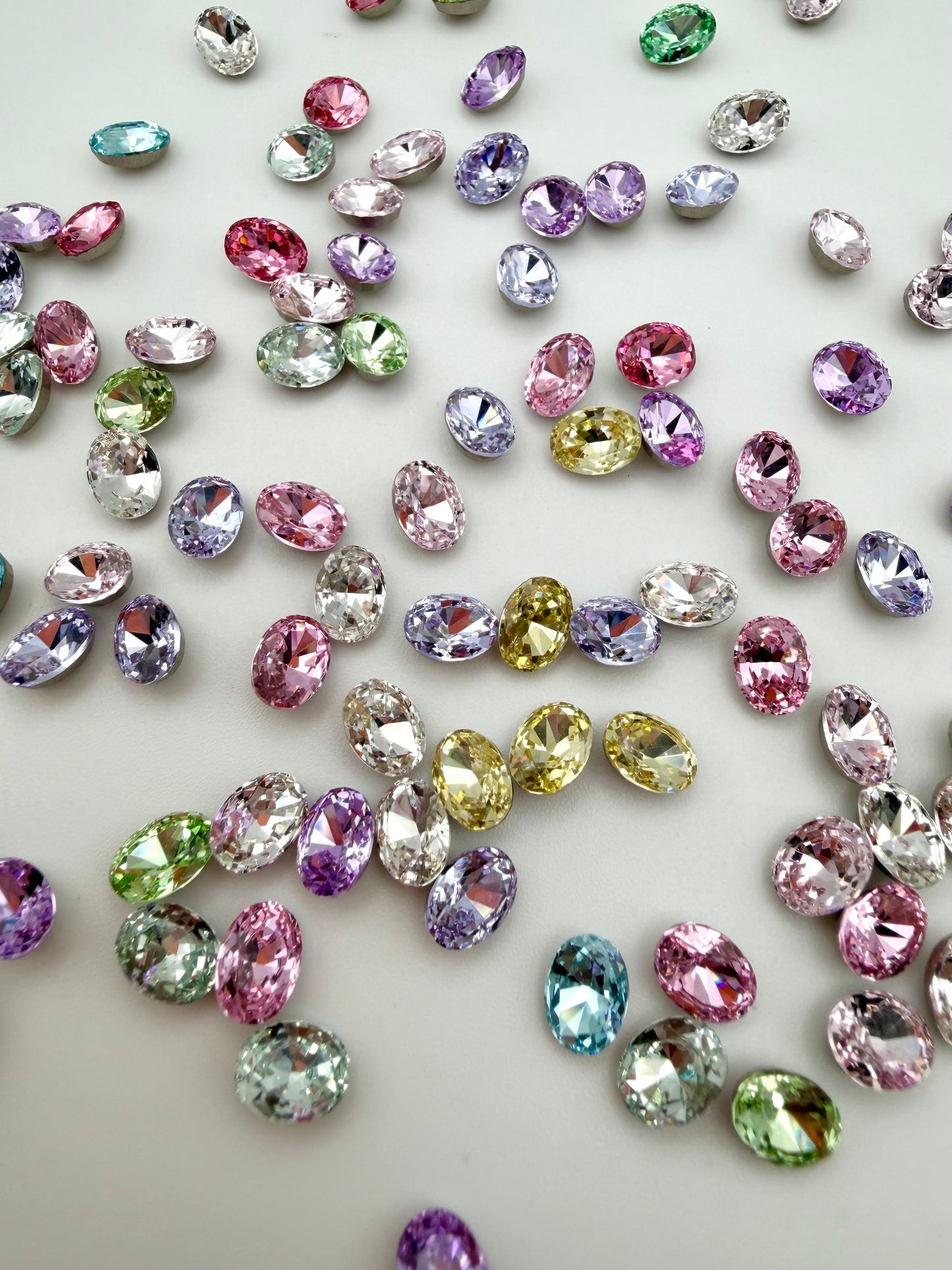 Luxe 6x8mm Small Oval Shape Foiled Pointed Back Rhinestones for Nails Arts and DIY