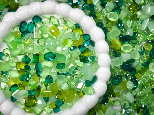 Green Garden Mixed Pointed Back Crystal Glass Rhinestones for Nails Arts and DIY