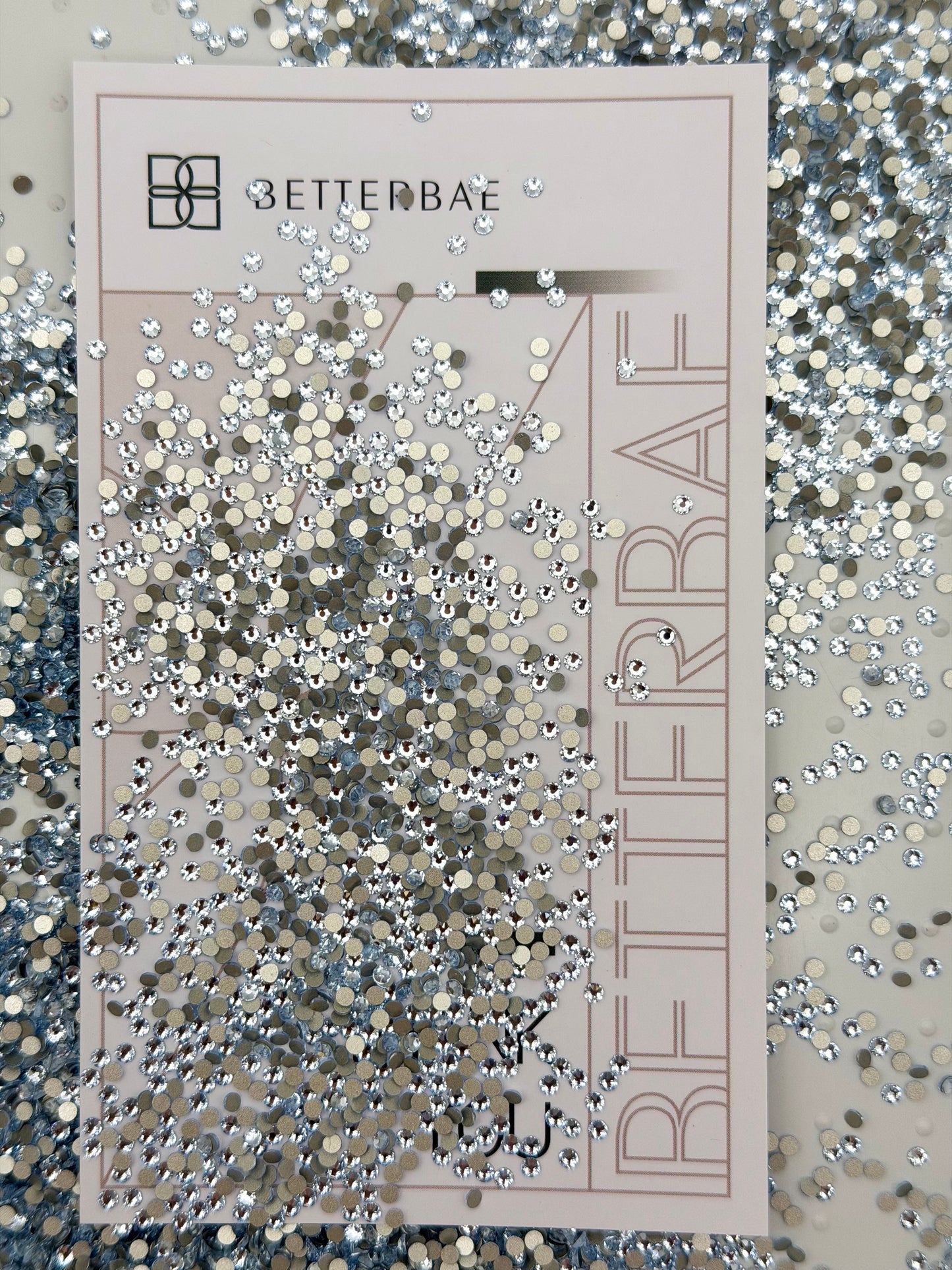 Luxe Flat Back Crystal Glass Rhinestones for Nails Arts and DIY