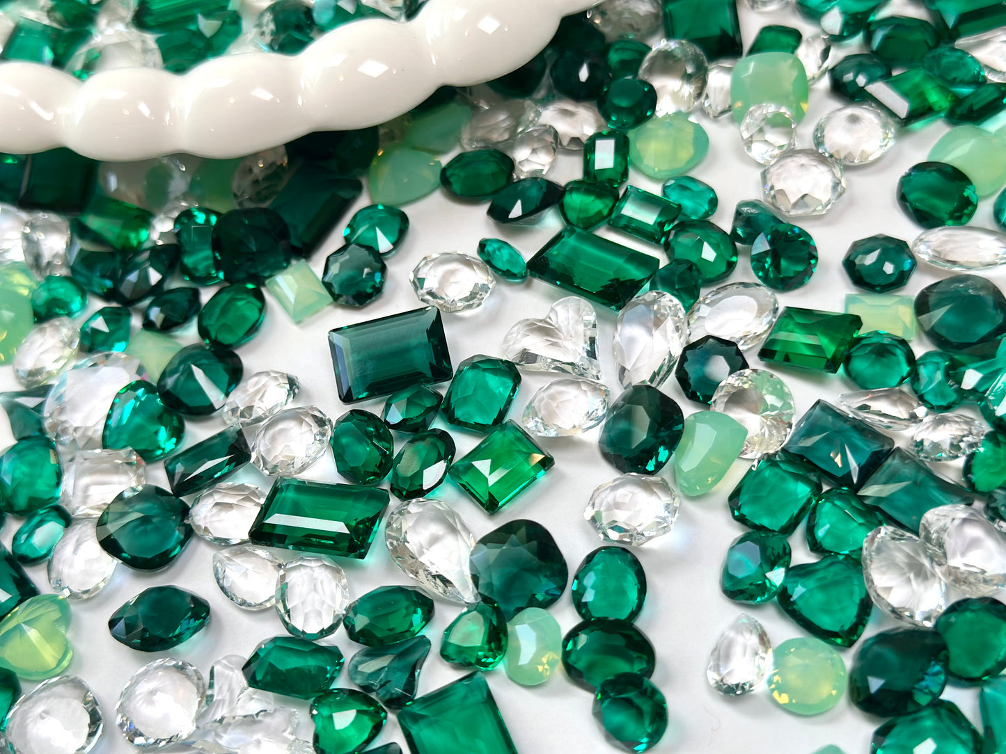 Jade Breeze Mixed Pointed Back Crystal Glass Rhinestones For Nails Art and DIY