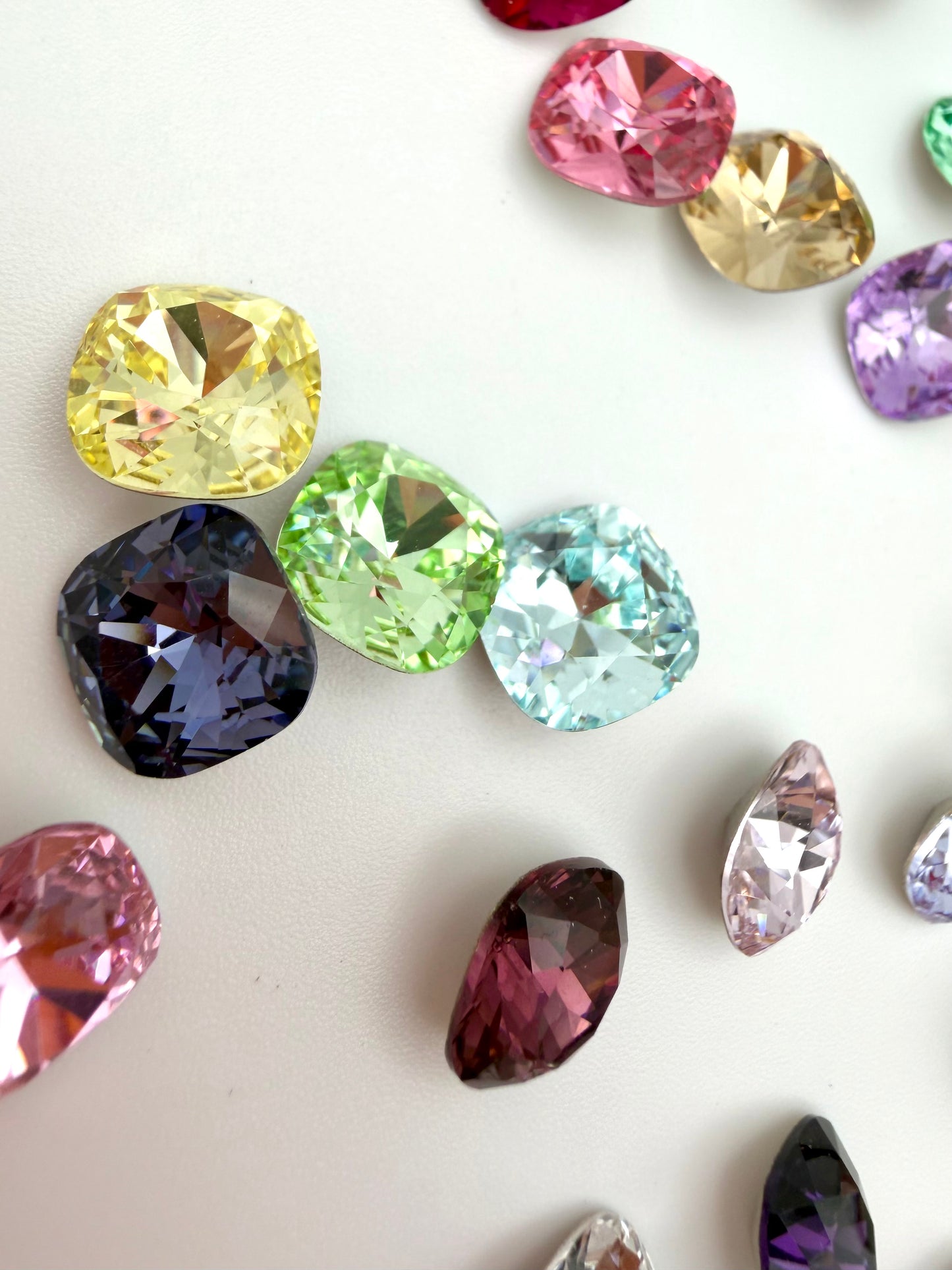 Luxe 10mm Cushion Shape Foiled Pointed Back Rhinestones for Nails Arts and DIY