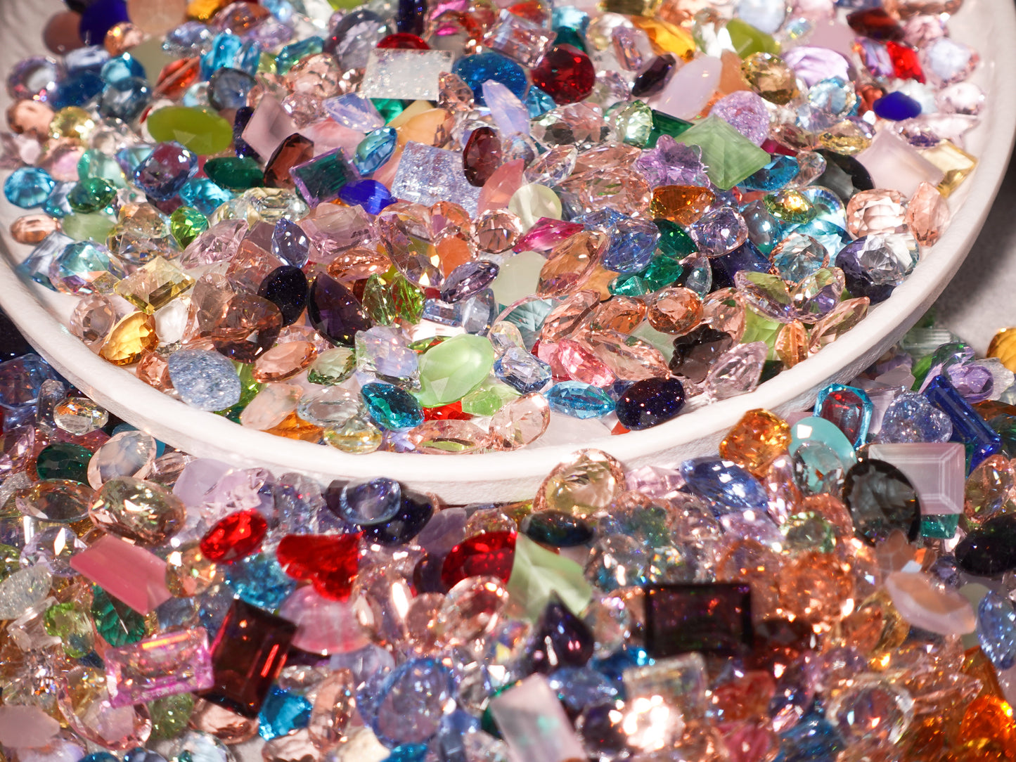 Mixed Pointed Back Crystal Glass Rhinestones -DIY Nail Decoration Kit for Manicure, Crafts, Jewelry Making, and More