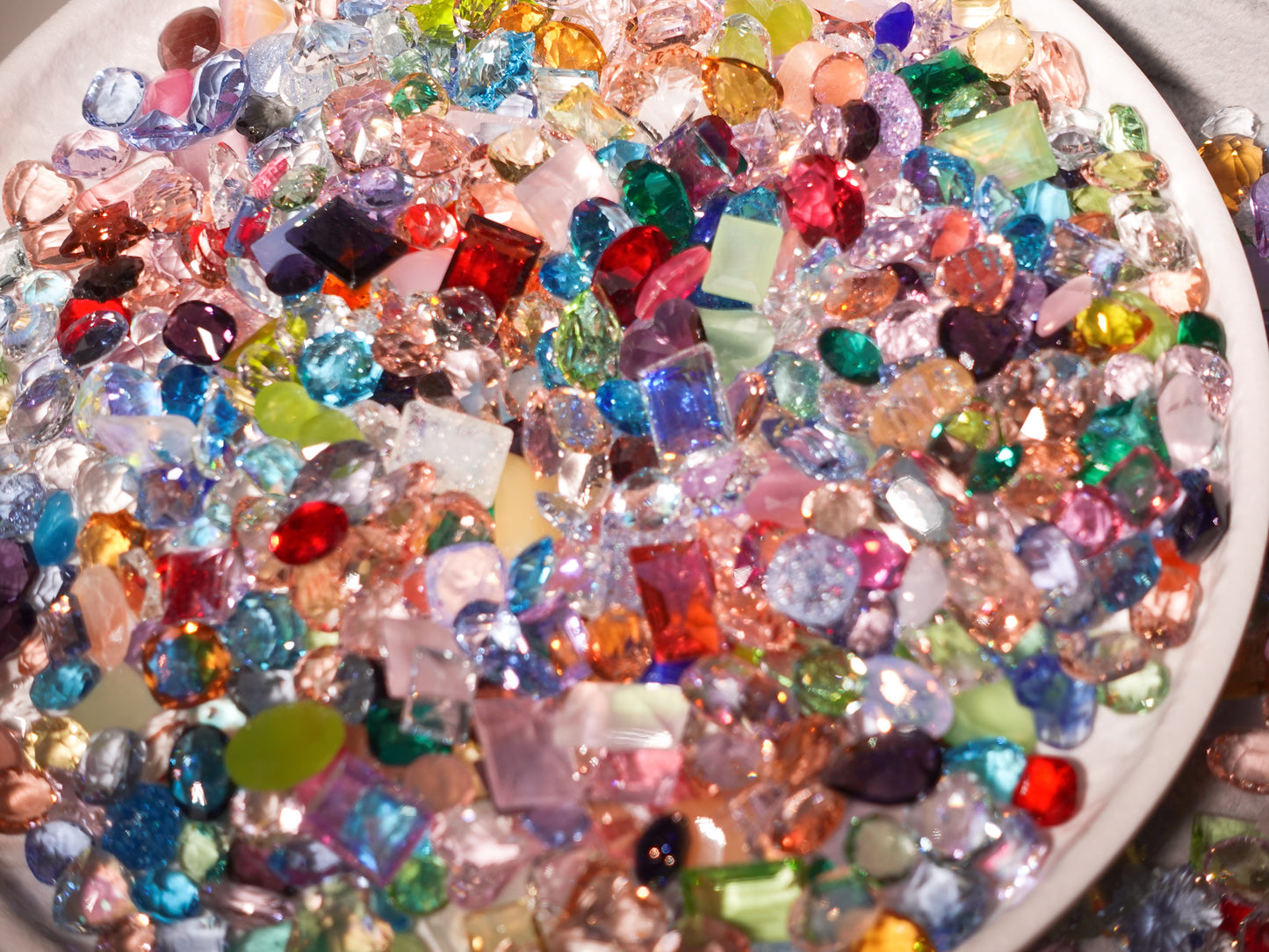 Mixed Pointed Back Crystal Glass Rhinestones -DIY Nail Decoration Kit for Manicure, Crafts, Jewelry Making, and More