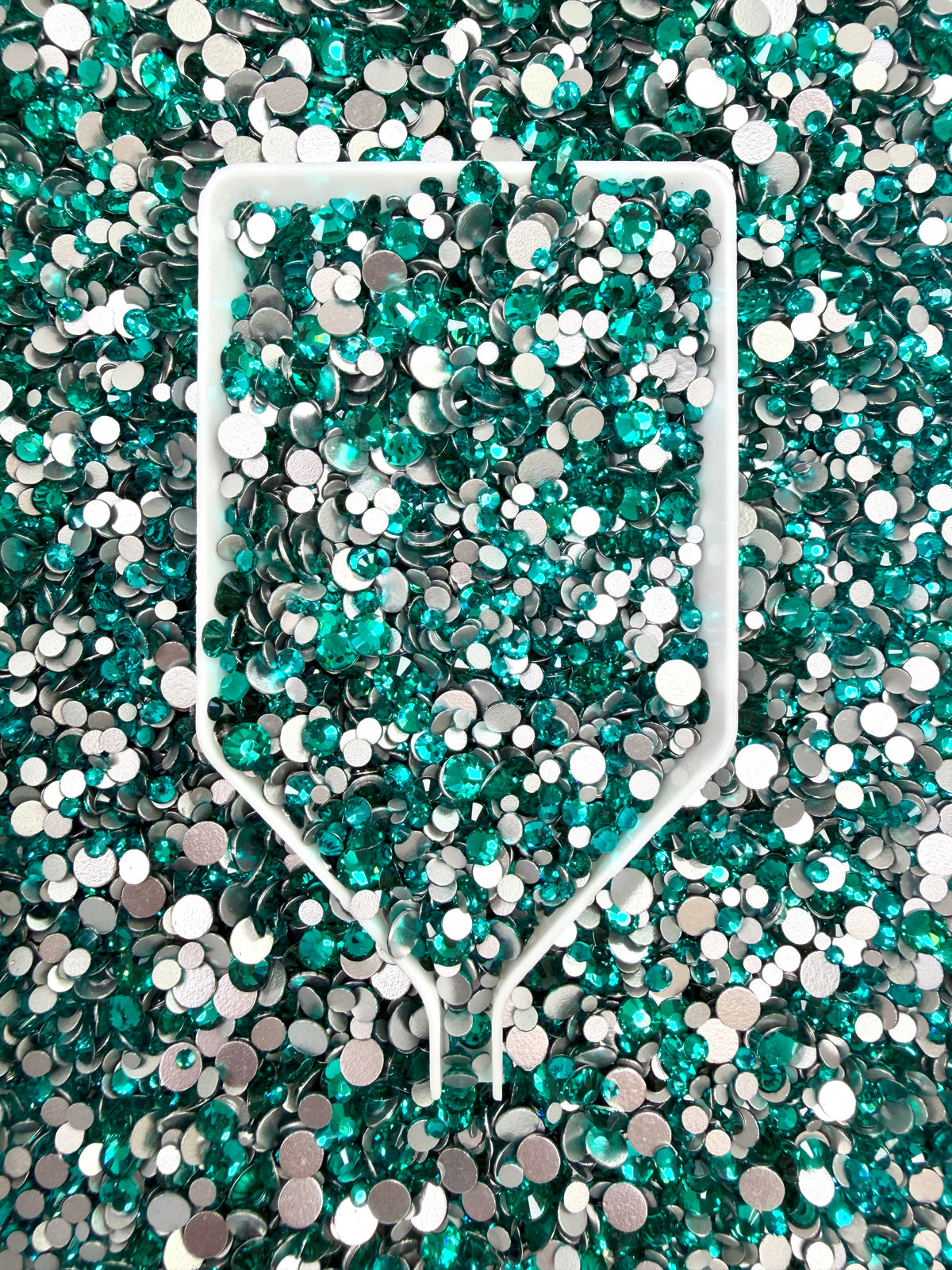 Color No.81-No.92 Mixed Sizes (From SS6 to SS20) Flat Back Round Glass Rhinestones