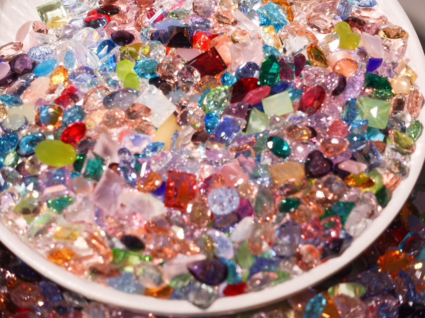Mixed Pointed Back Crystal Glass Rhinestones -DIY Nail Decoration Kit for Manicure, Crafts, Jewelry Making, and More