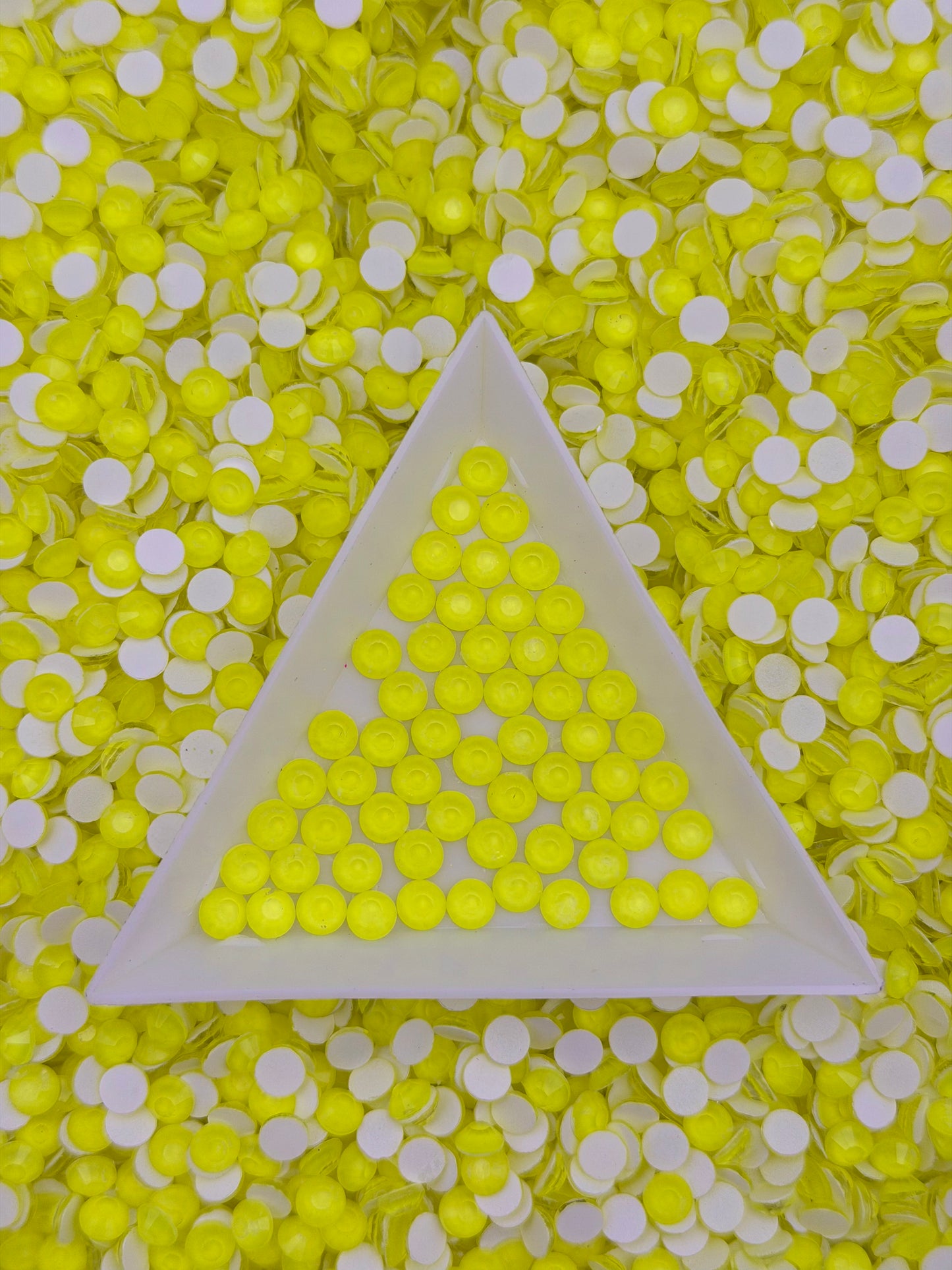 Color No.51-No.80 Mixed Sizes (From SS6 to SS20) Flat Back Round Glass Rhinestones