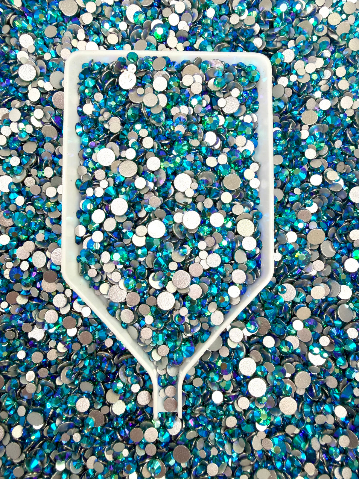 Color No.81-No.92 Mixed Sizes (From SS6 to SS20) Flat Back Round Glass Rhinestones