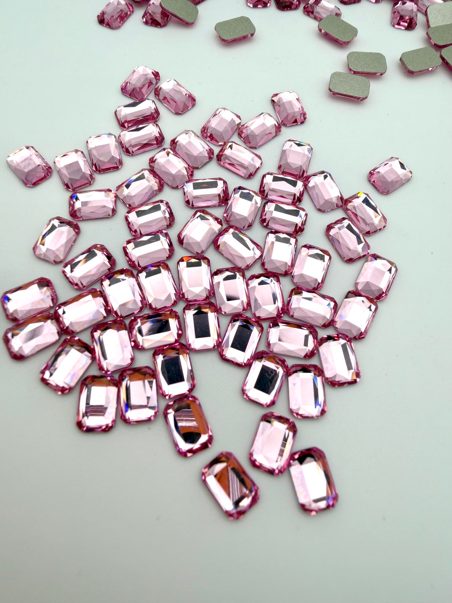 Luxe 5.5x8mm Rounded Rectangle Shape Flat Back Crystal Glass Rhinestone