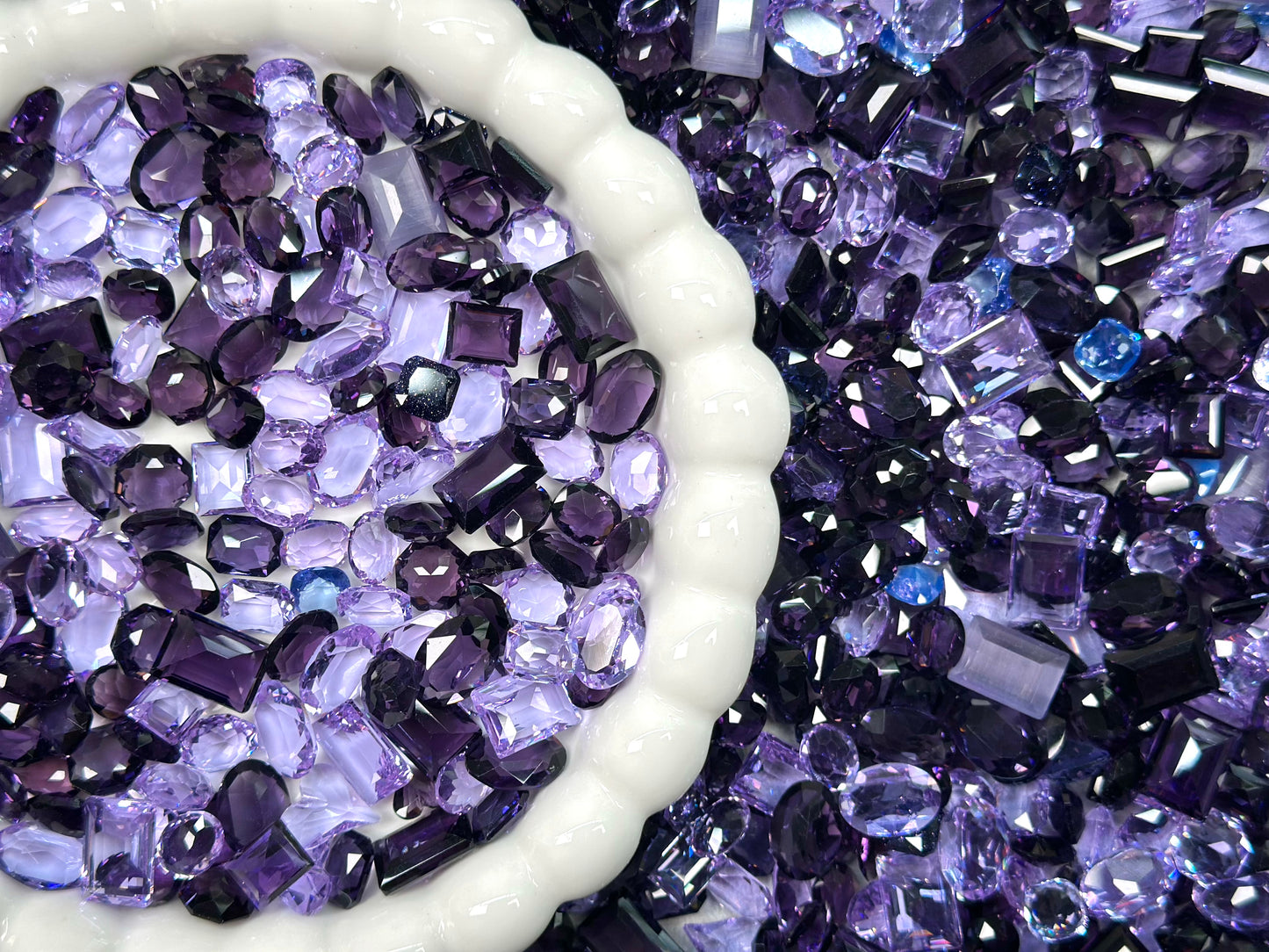Amethyst Dream Mixed Pointed Back Crystal Glass Rhinestones for Nails Arts and DIY