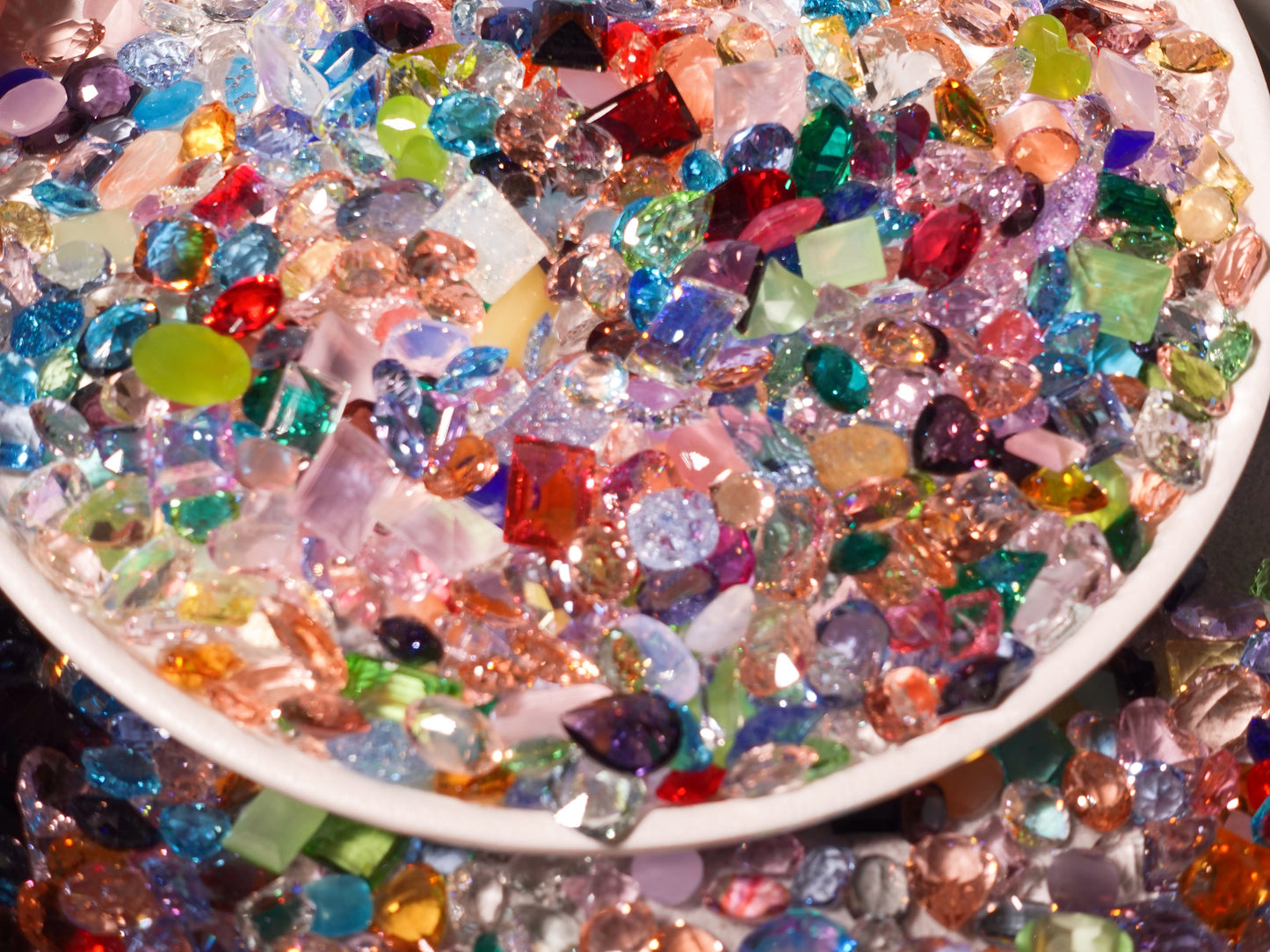 Mixed Pointed Back Crystal Glass Rhinestones -DIY Nail Decoration Kit for Manicure, Crafts, Jewelry Making, and More