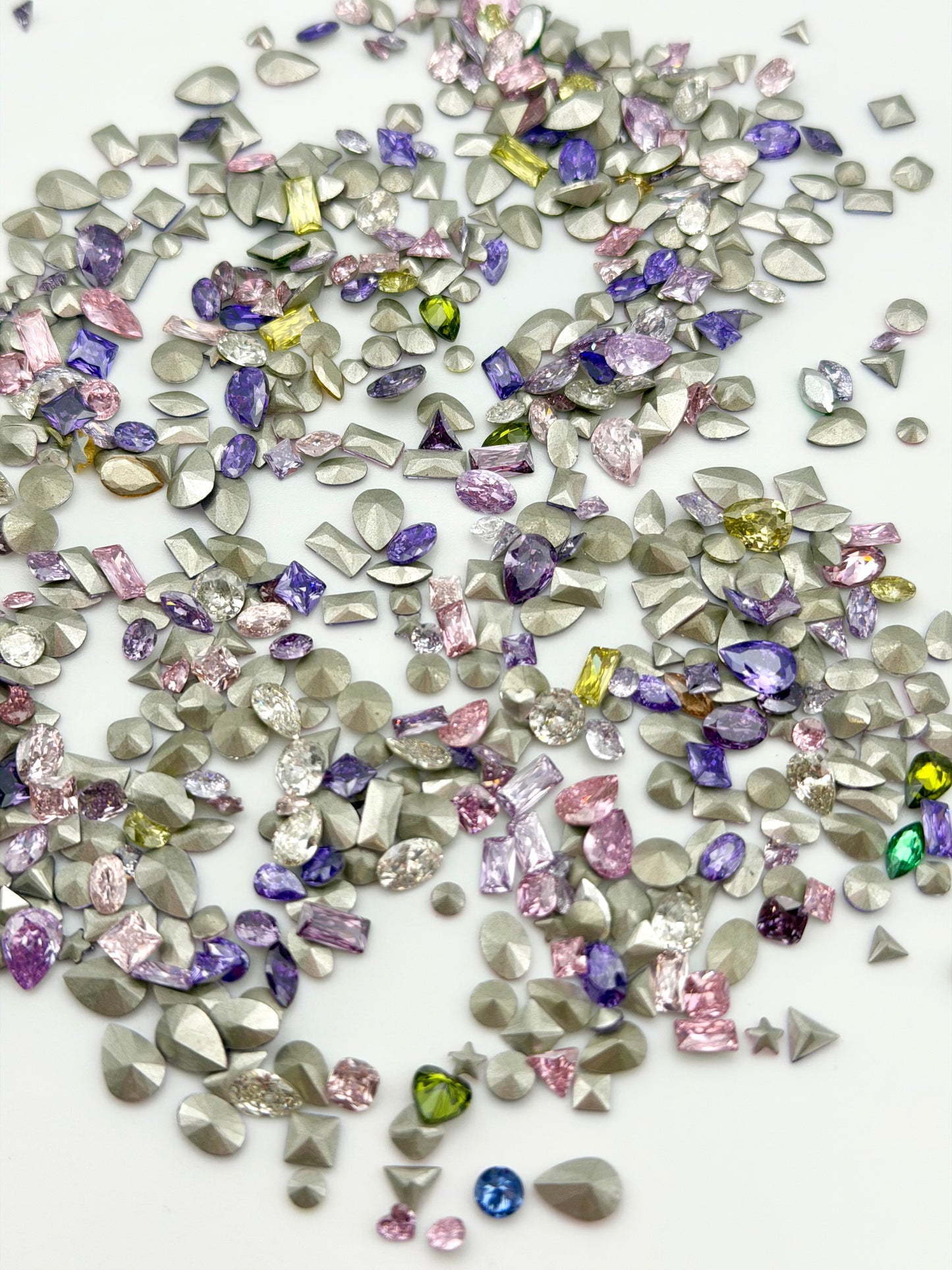 Cubic Zirconia Foiled Pointed Back Rhinestones Mix for Nail Art & DIY