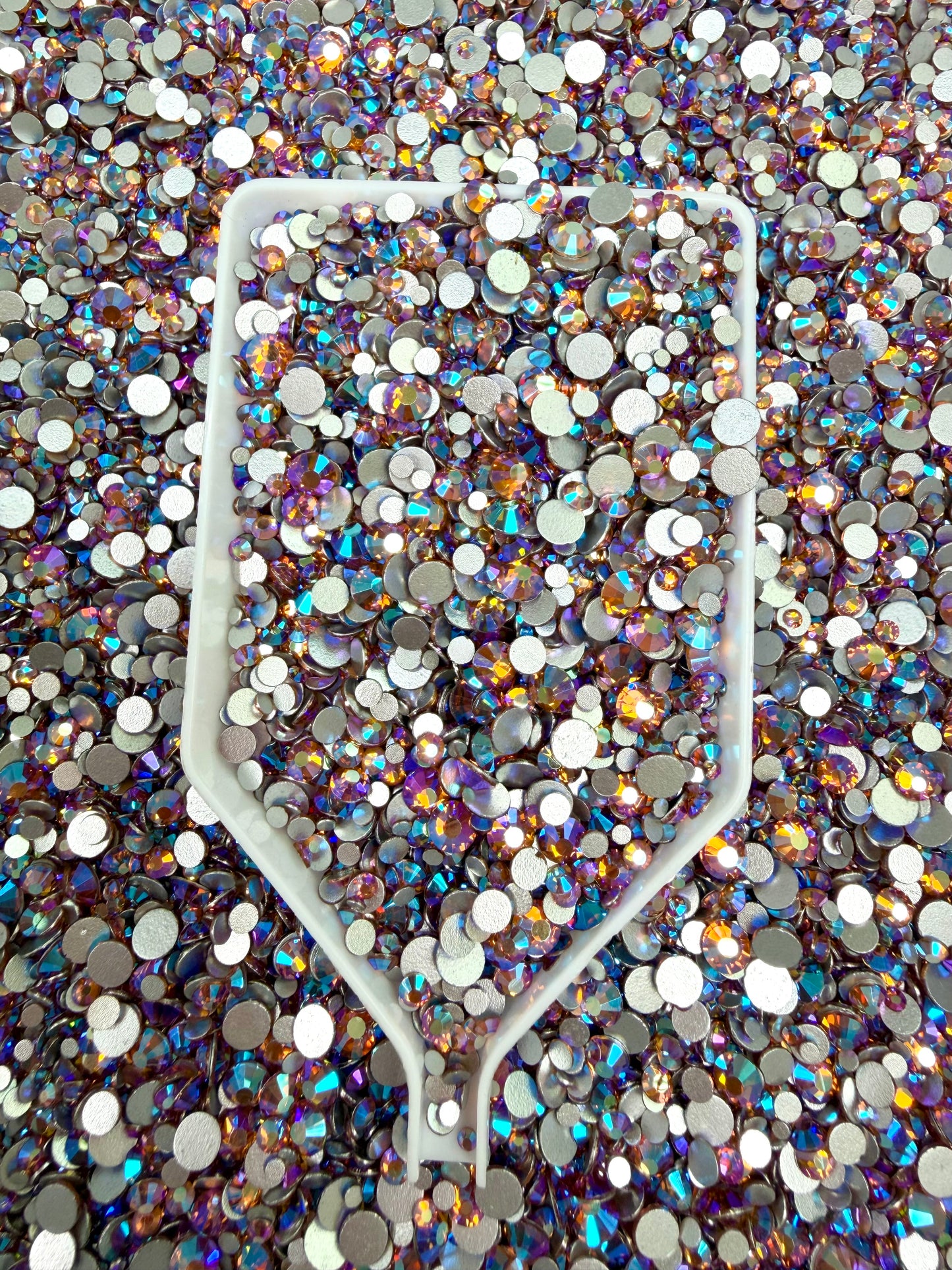 Color No.26-No.50 Mixed Sizes (From SS6 to SS20) Flat Back Round Glass Rhinestones