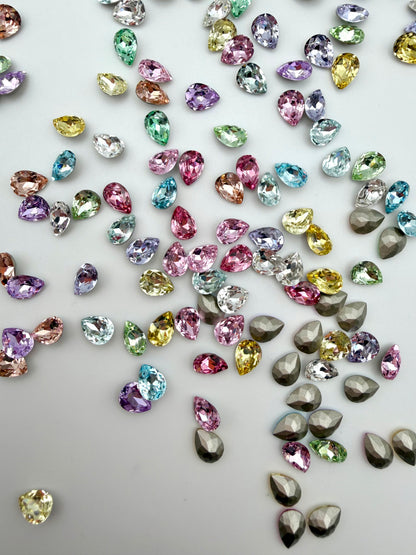 Luxe 6x8mm Medium Tear Drop Foiled Pointed Back Rhinestones for Nails Arts and DIY