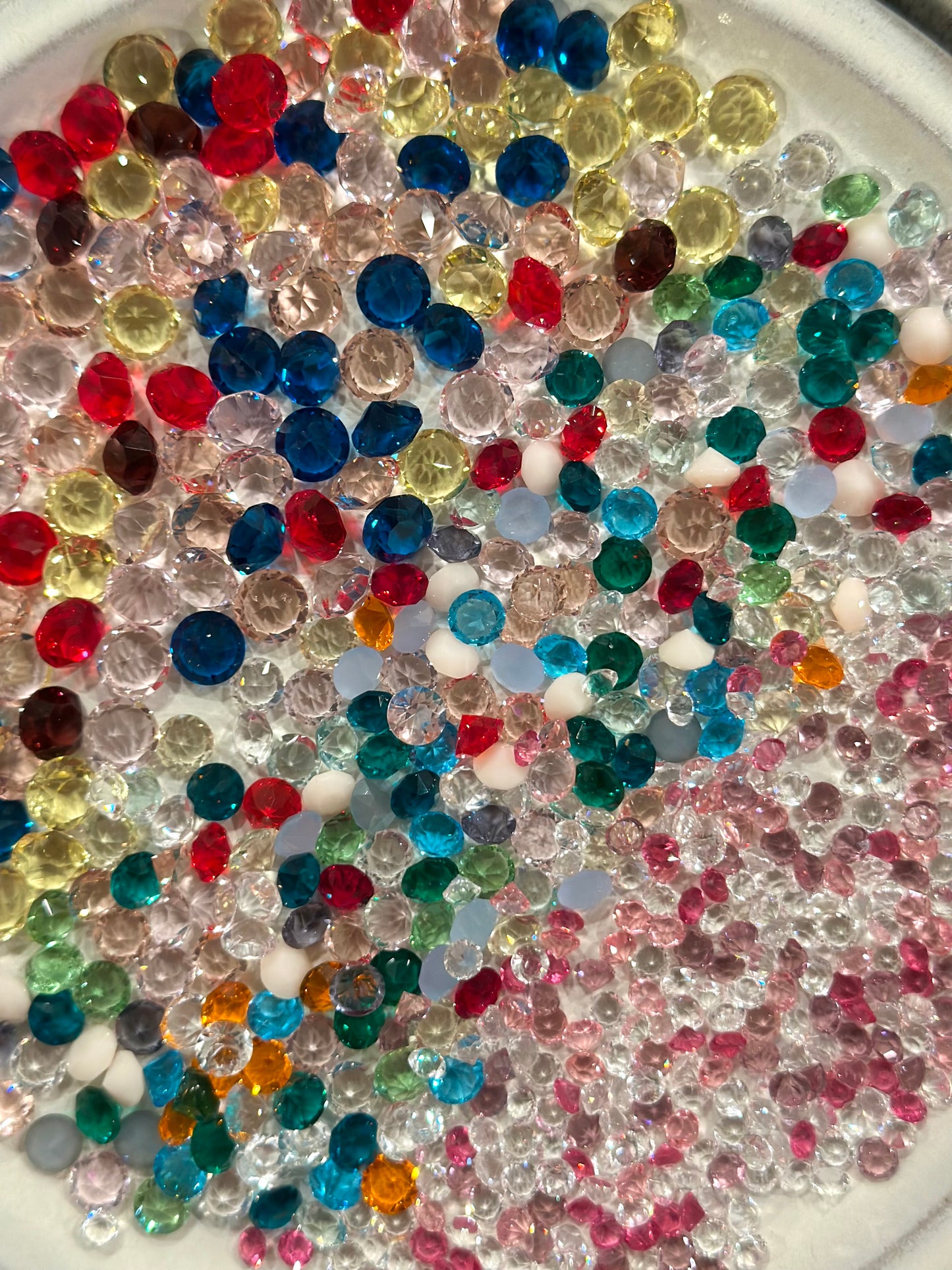 Round Mixed(4mm,6mm and 8mm) Pointed Back Crystal Glass Rhinestones for Nails Arts and DIY