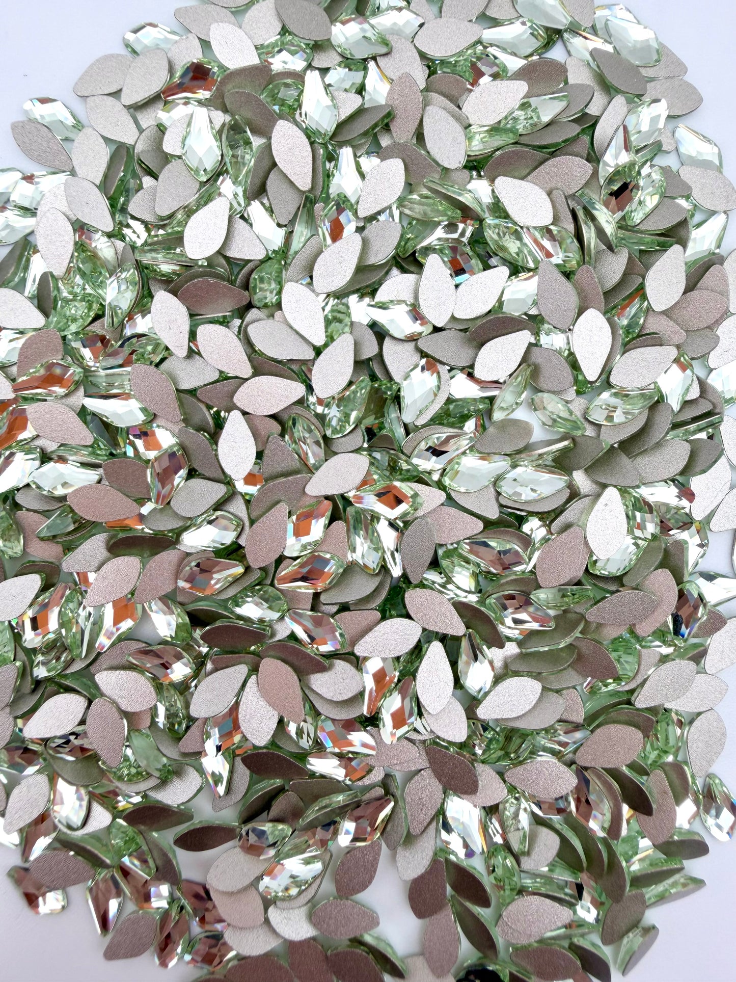 Luxe 4x8mm Leaf Shape Flat Back Crystal Glass Rhinestone