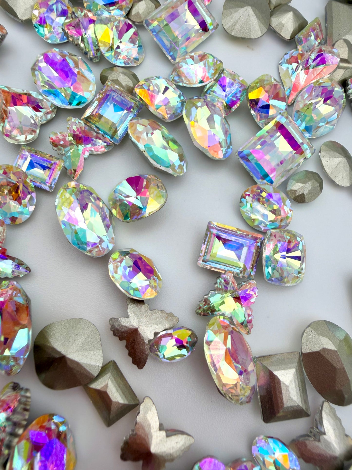Mixed AB Foiled Pointed Back Crystal Glass Rhinestones for Nails and DIY
