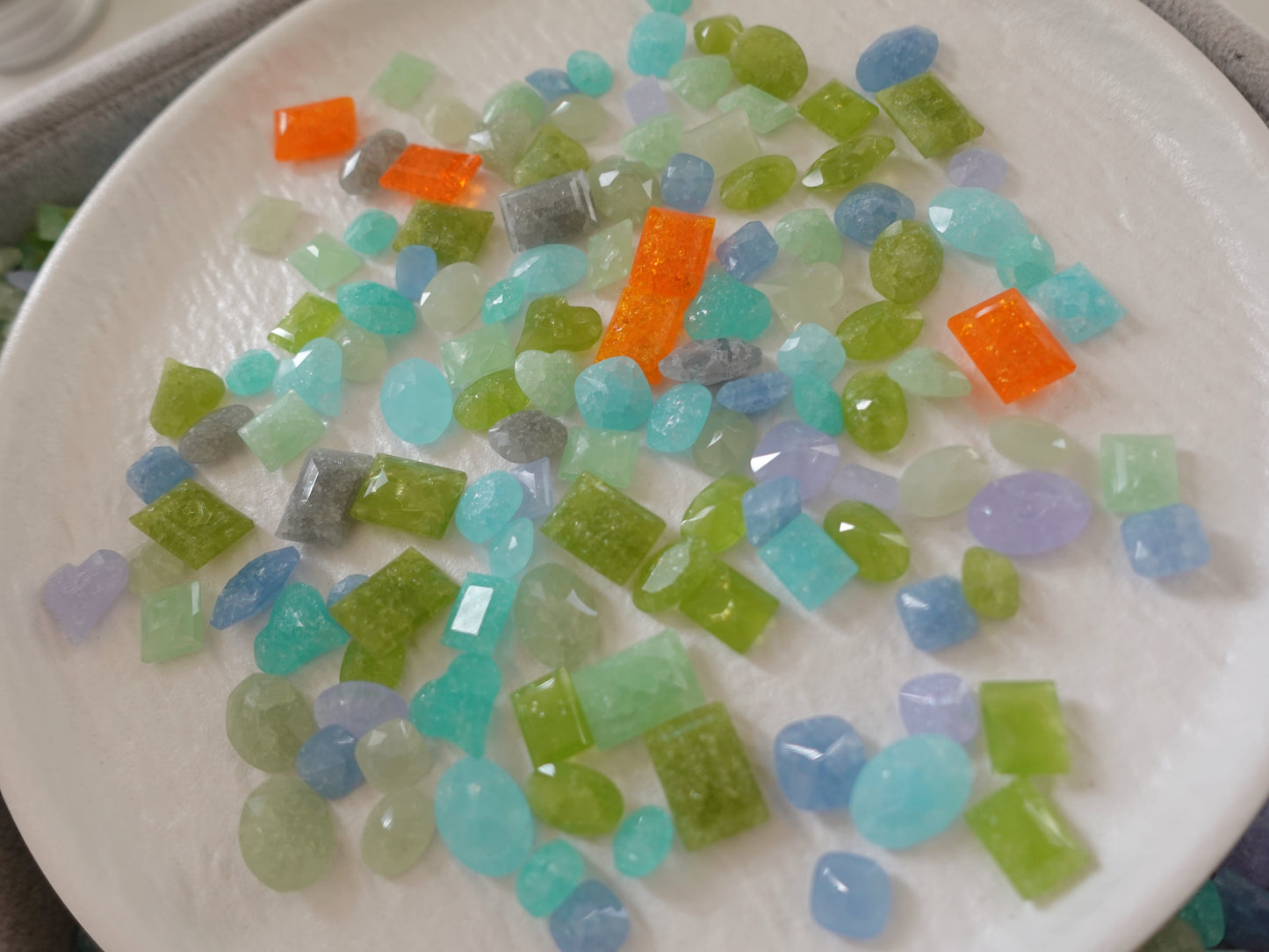Luxe Icy Jade Mixed Pointed Back Crystal Glass Rhinestones for Nails Arts and DIY