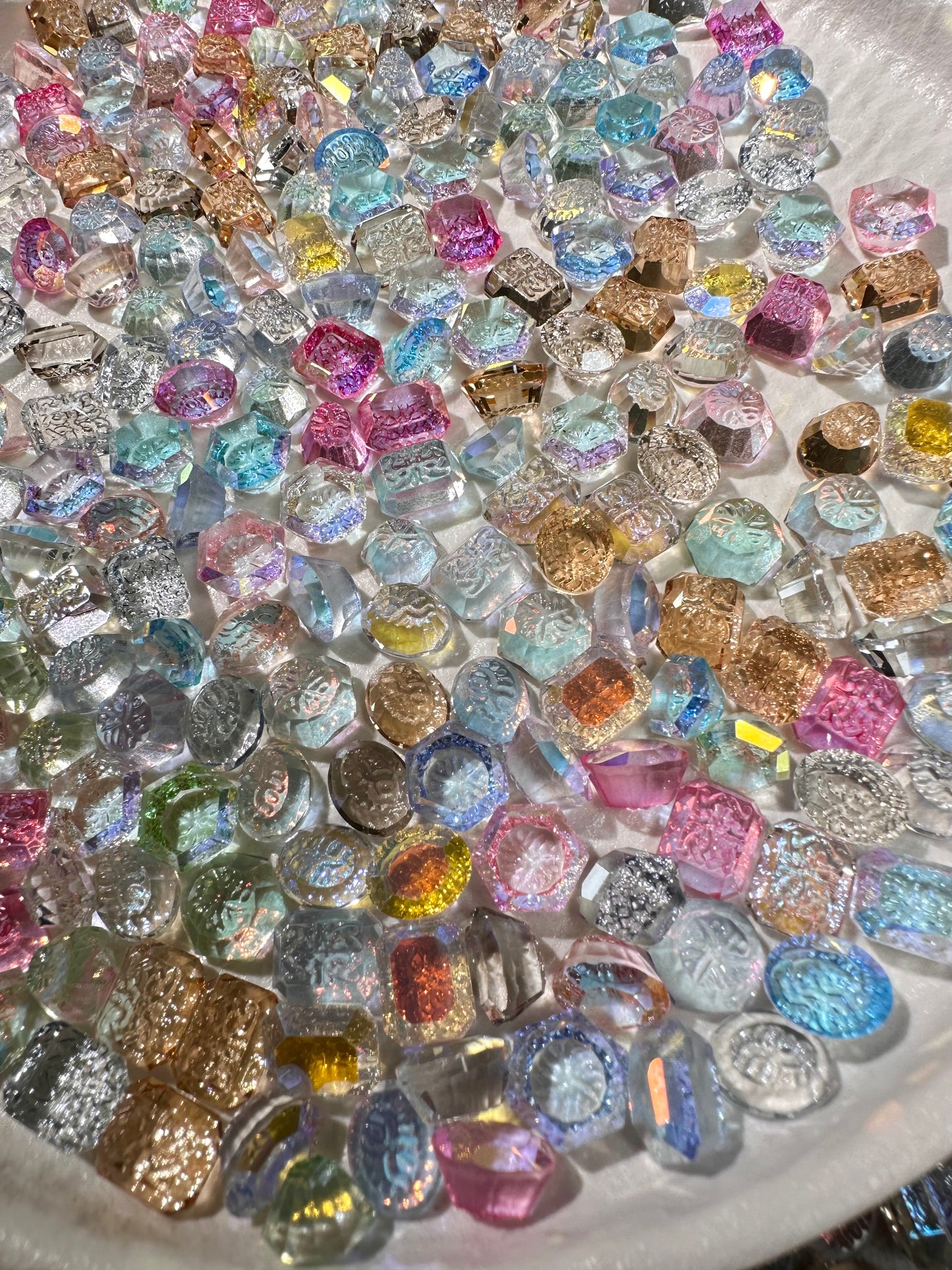 Mixed Carved Flat Back Crystal Glass Rhinestones For Nails Art and DIY