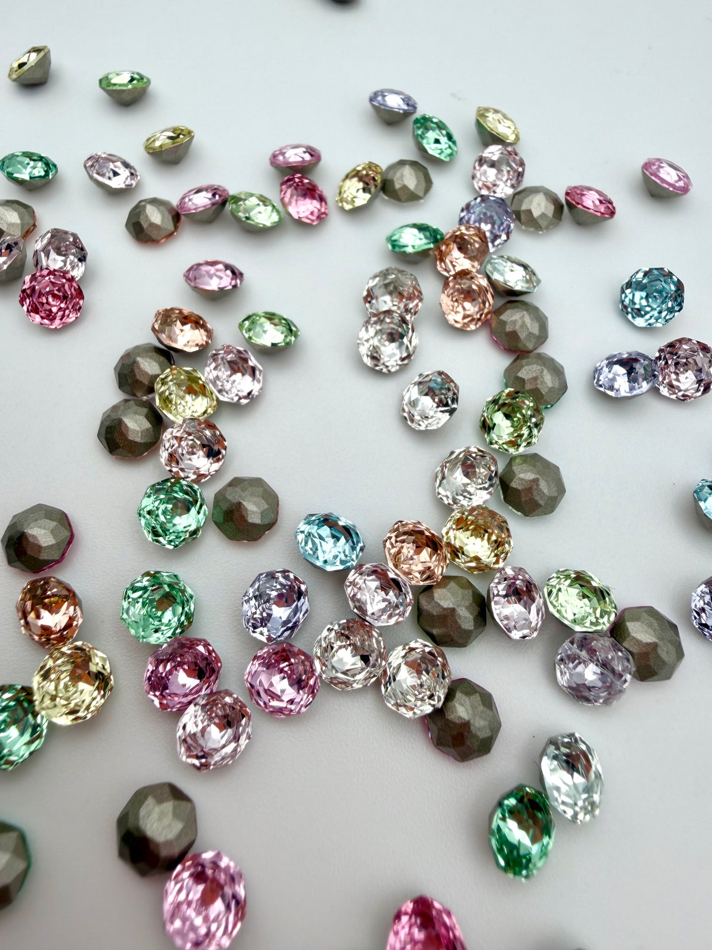 Luxe 6mm Small Rose Cut Shape Foiled Pointed Back Rhinestones for Nails Arts and DIY