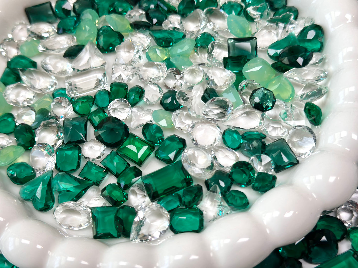 Jade Breeze Mixed Pointed Back Crystal Glass Rhinestones For Nails Art and DIY